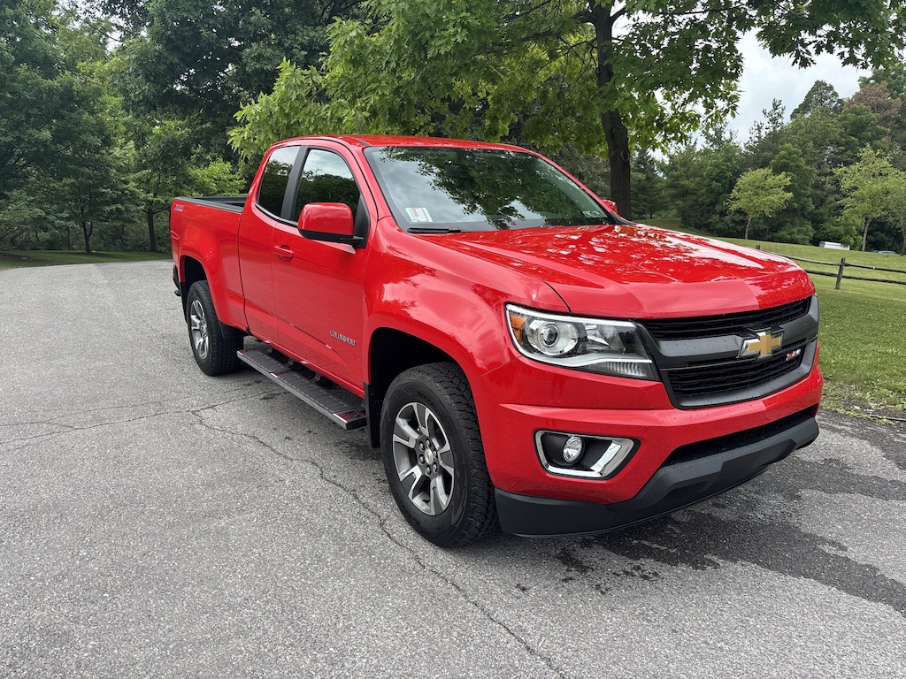 Used 2016 Chevrolet Colorado 4WD Z71 4WD Ext Cab 128.3 Z71