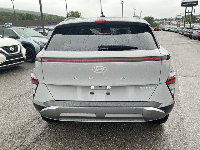 2026 Hyundai Kona SEL photo 4