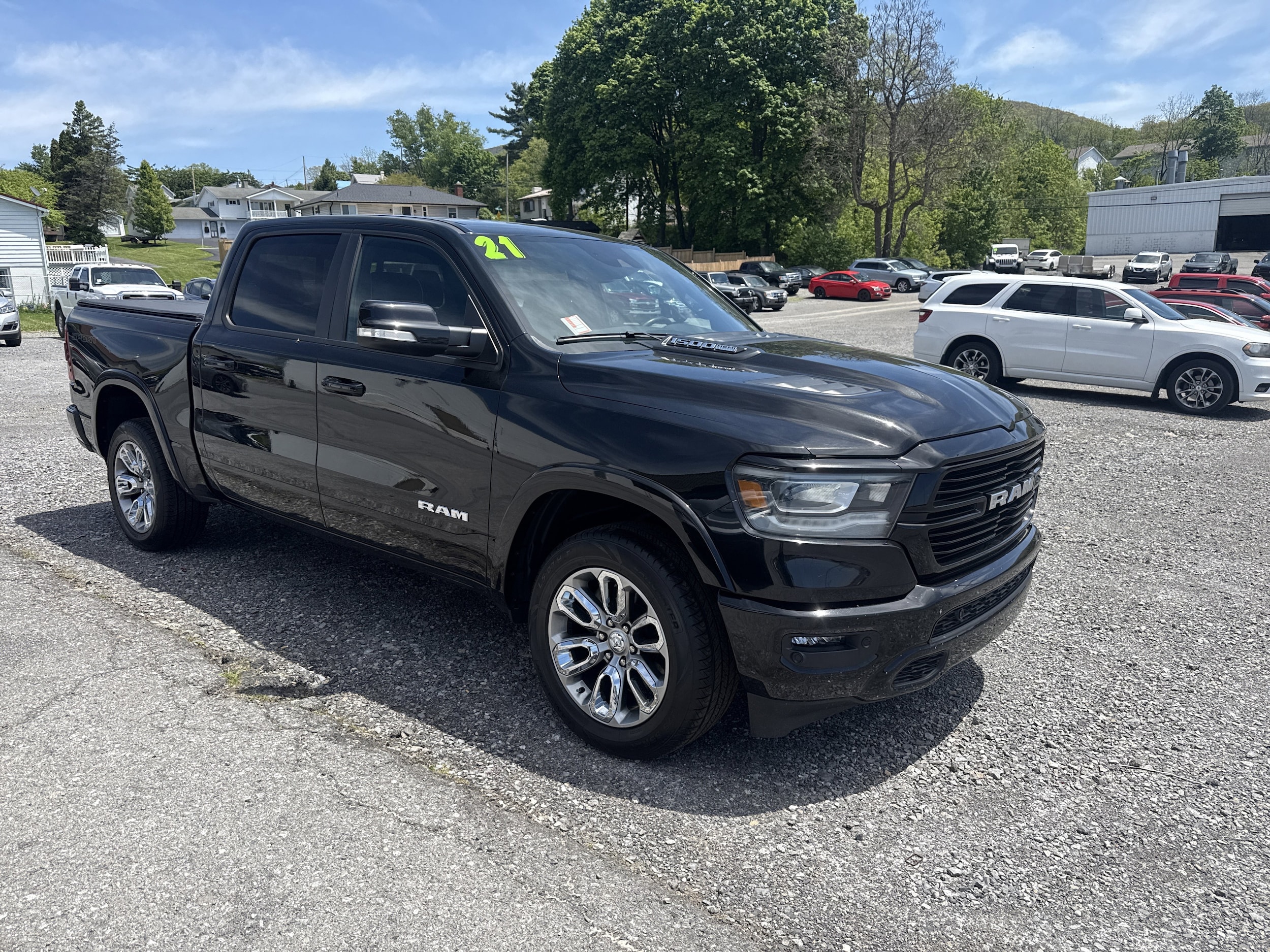 2021 RAM 1500 Laramie 4x4 Crew Cab 5'7's photo