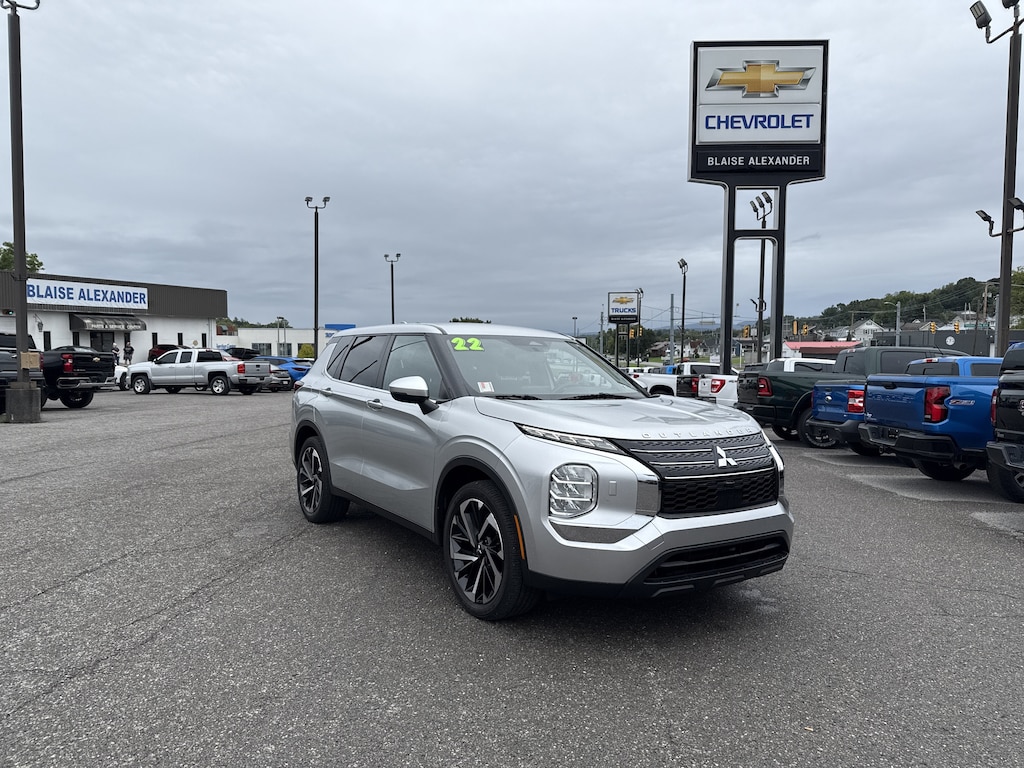 Used 2022 Mitsubishi Outlander ES ES S-AWC