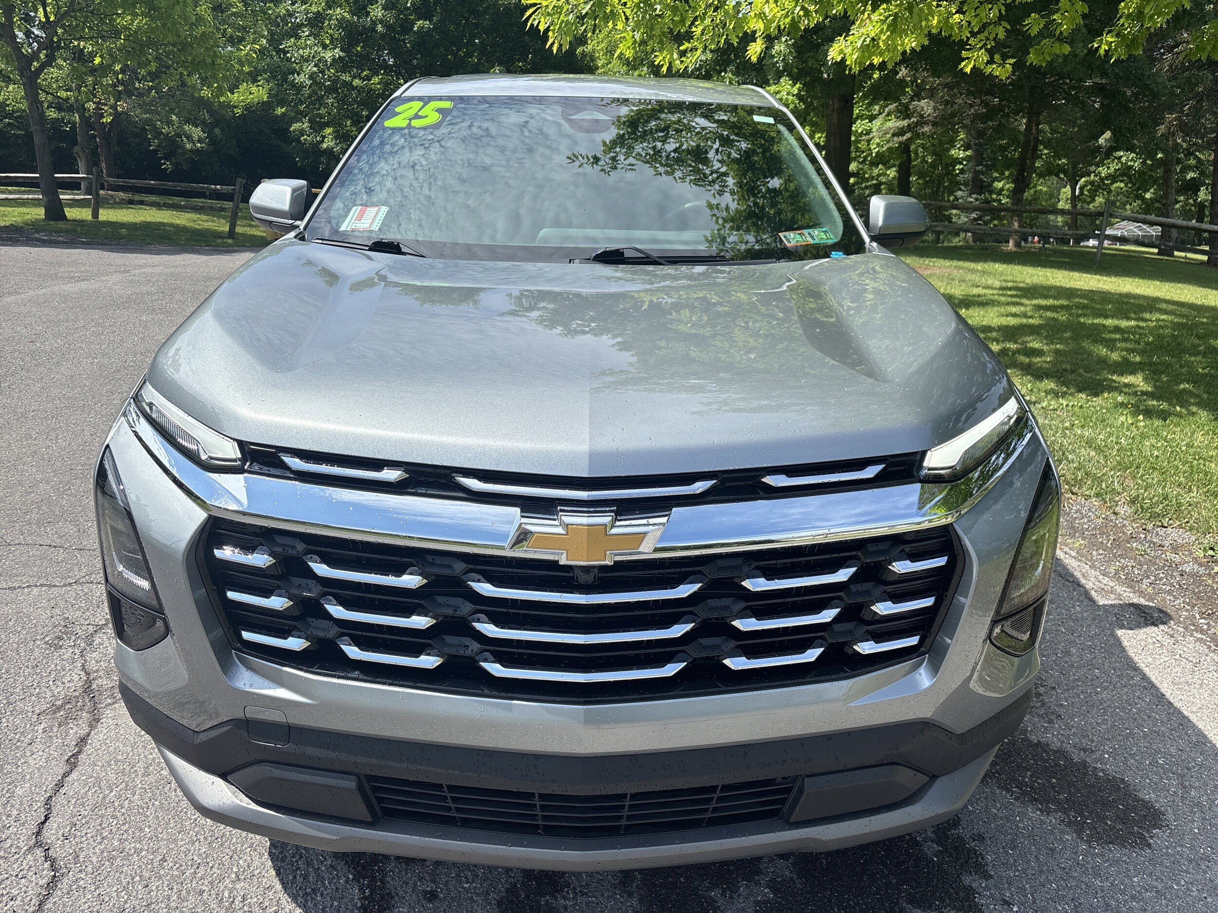 2025 Chevrolet Equinox LT - Photo 14