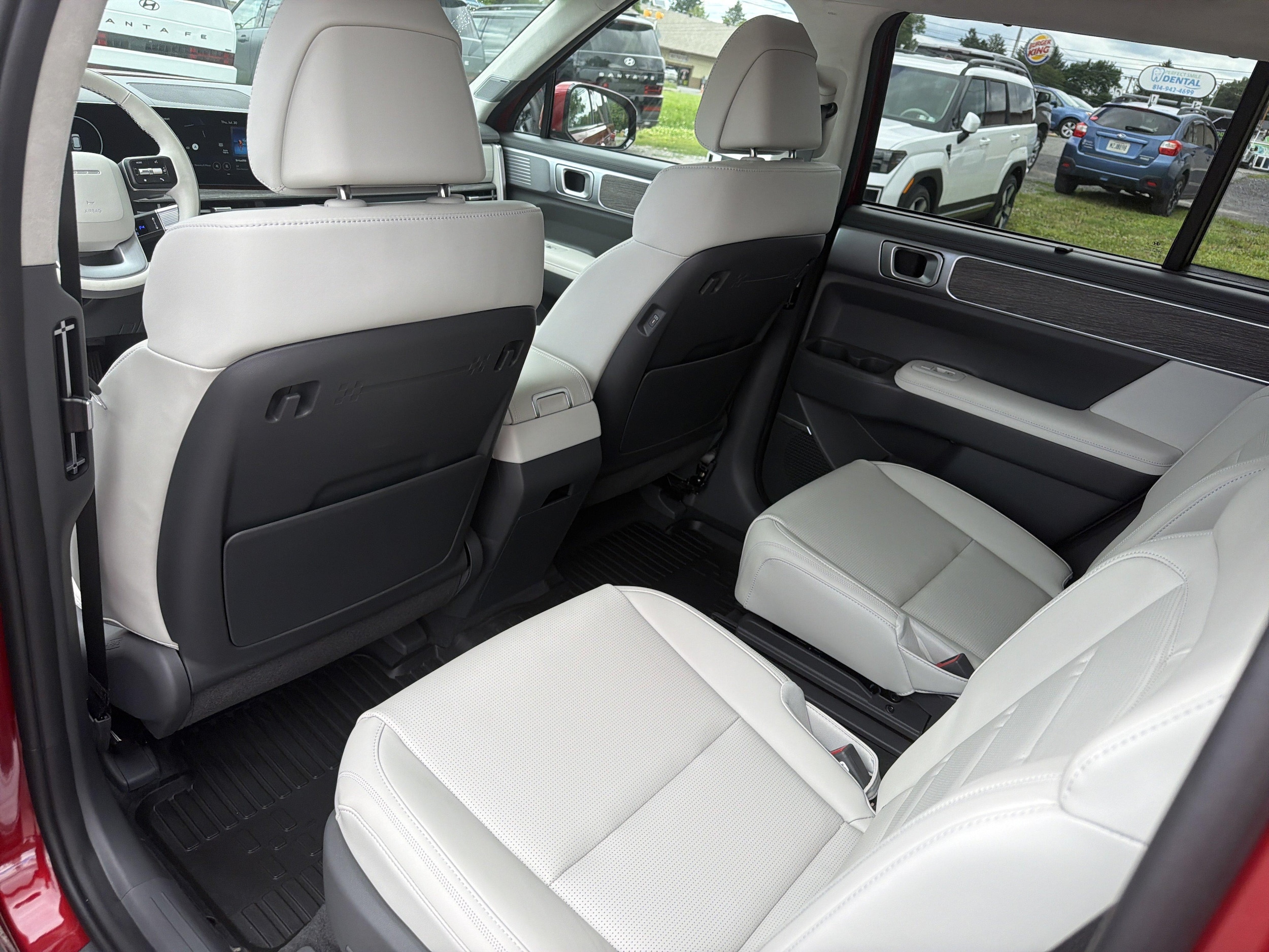 2026 Hyundai Santa Fe Calligraphy - Photo 17