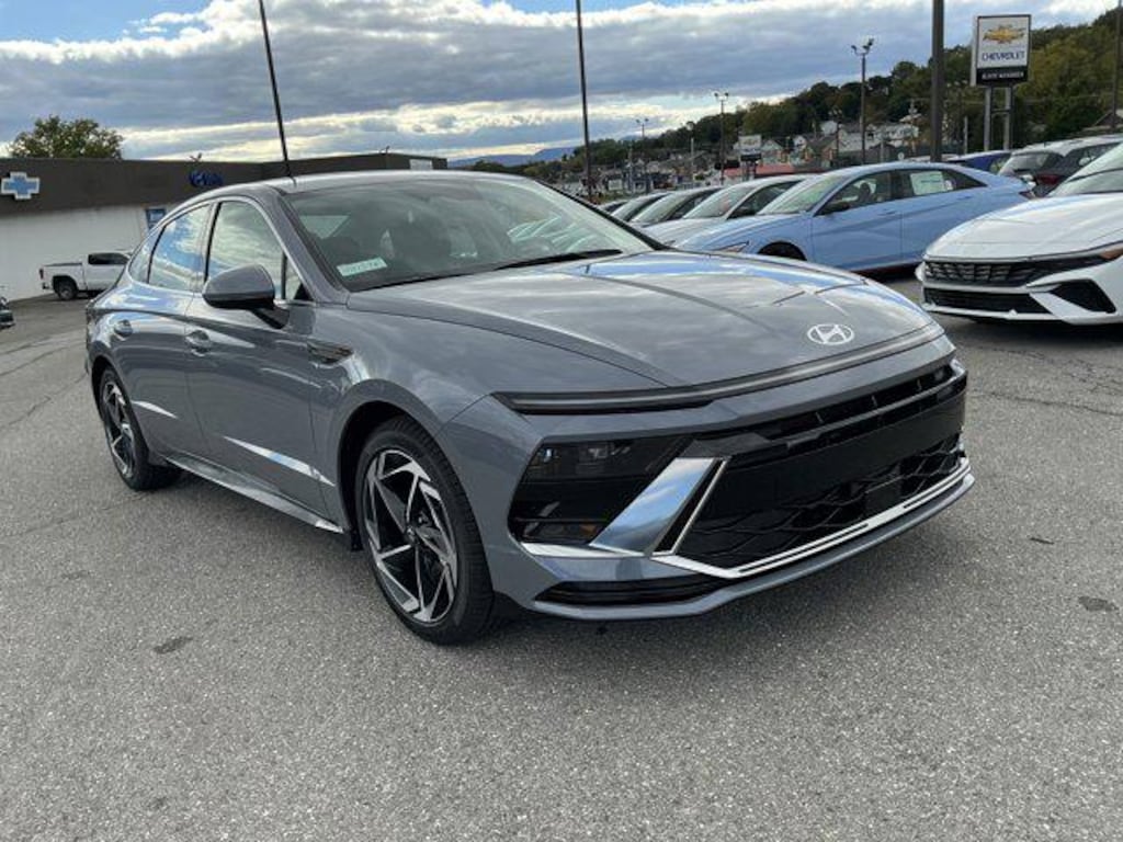 New 2026 Hyundai Sonata SEL Sport Sedan