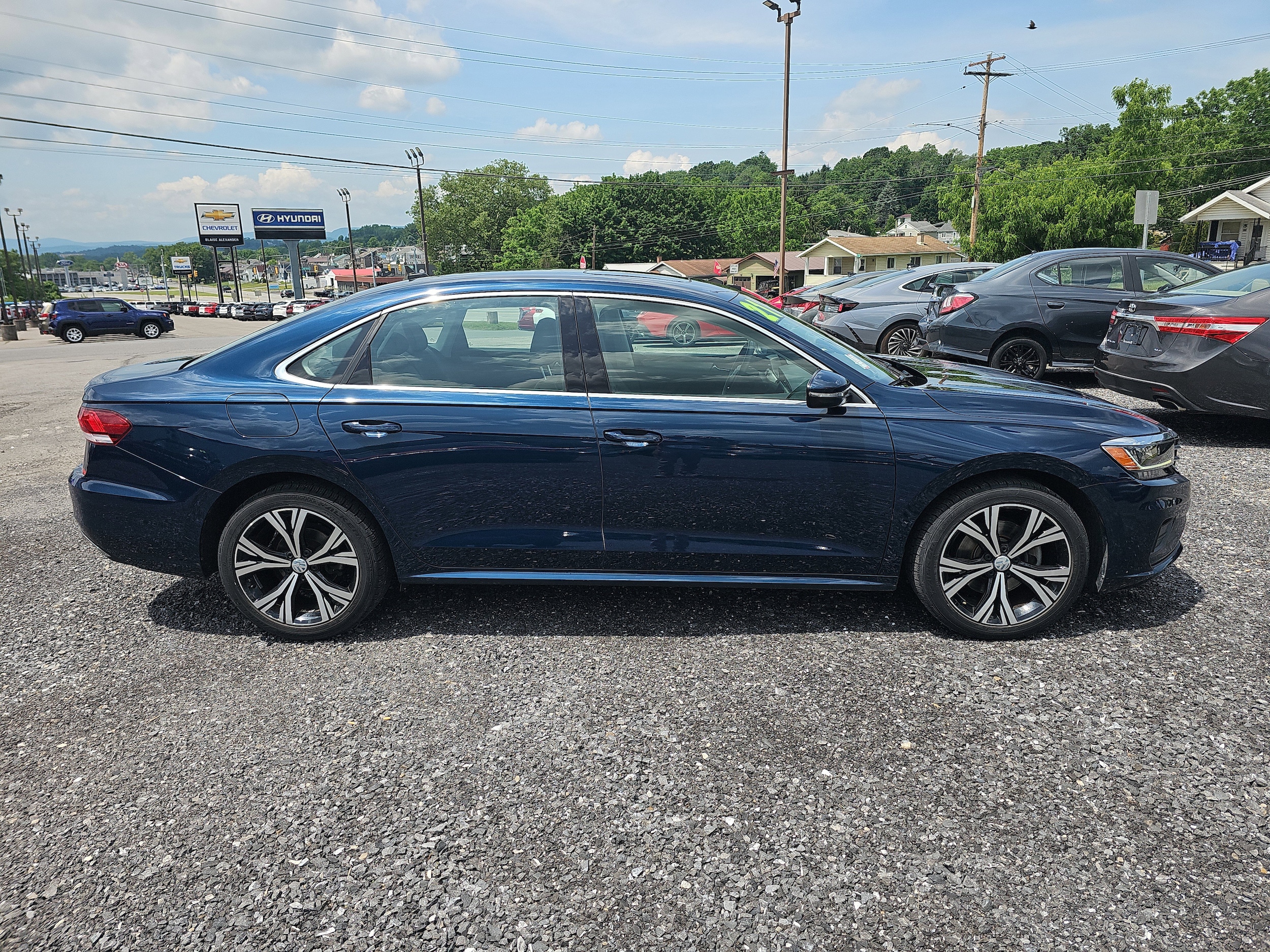 Used 2021 Volkswagen Passat SE with VIN 1VWSA7A36MC013747 for sale in Altoona, PA