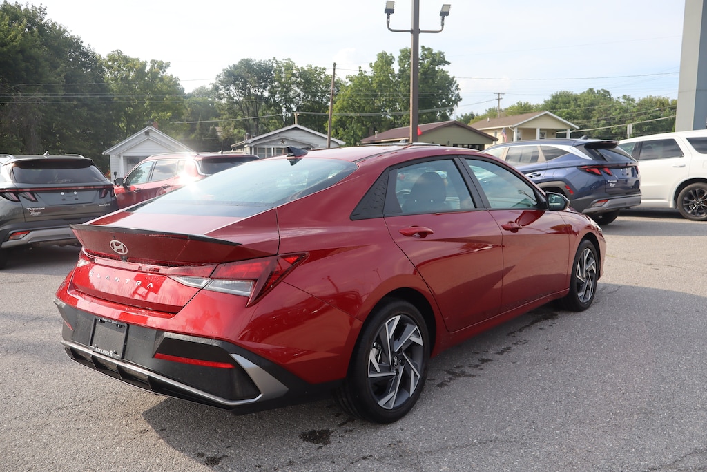 Used 2025 Hyundai Elantra SEL Sport SEL Sport IVT