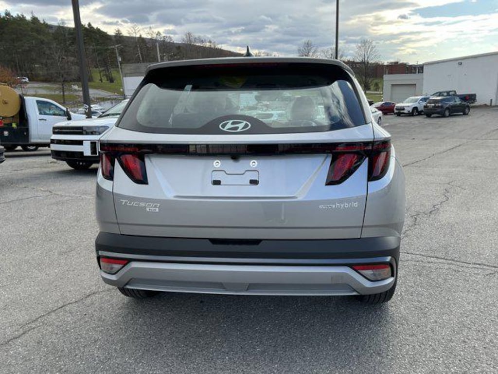 New 2026 Hyundai Tucson Hybrid Blue SUV