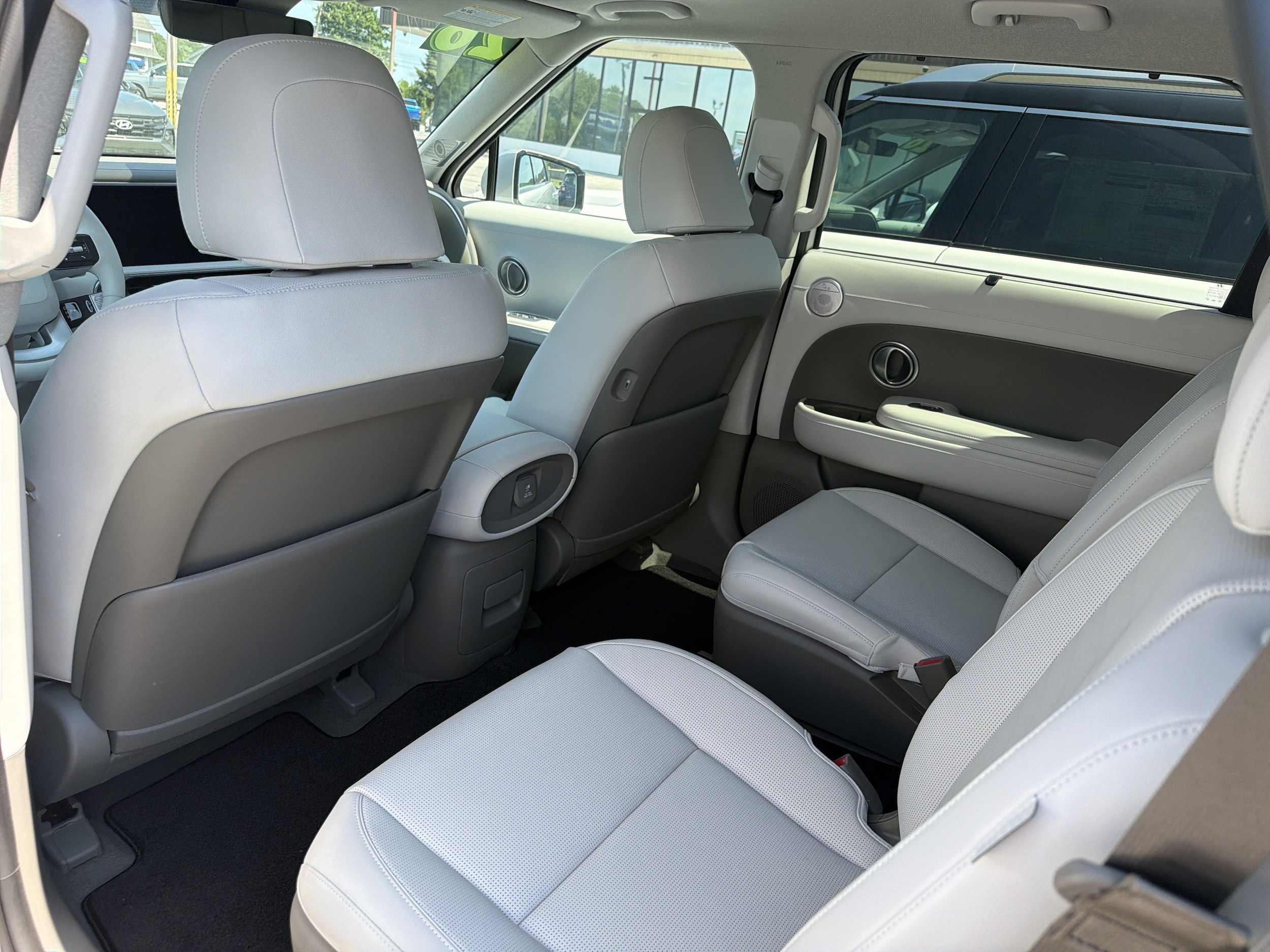 2026 Hyundai Palisade Limited - Photo 21