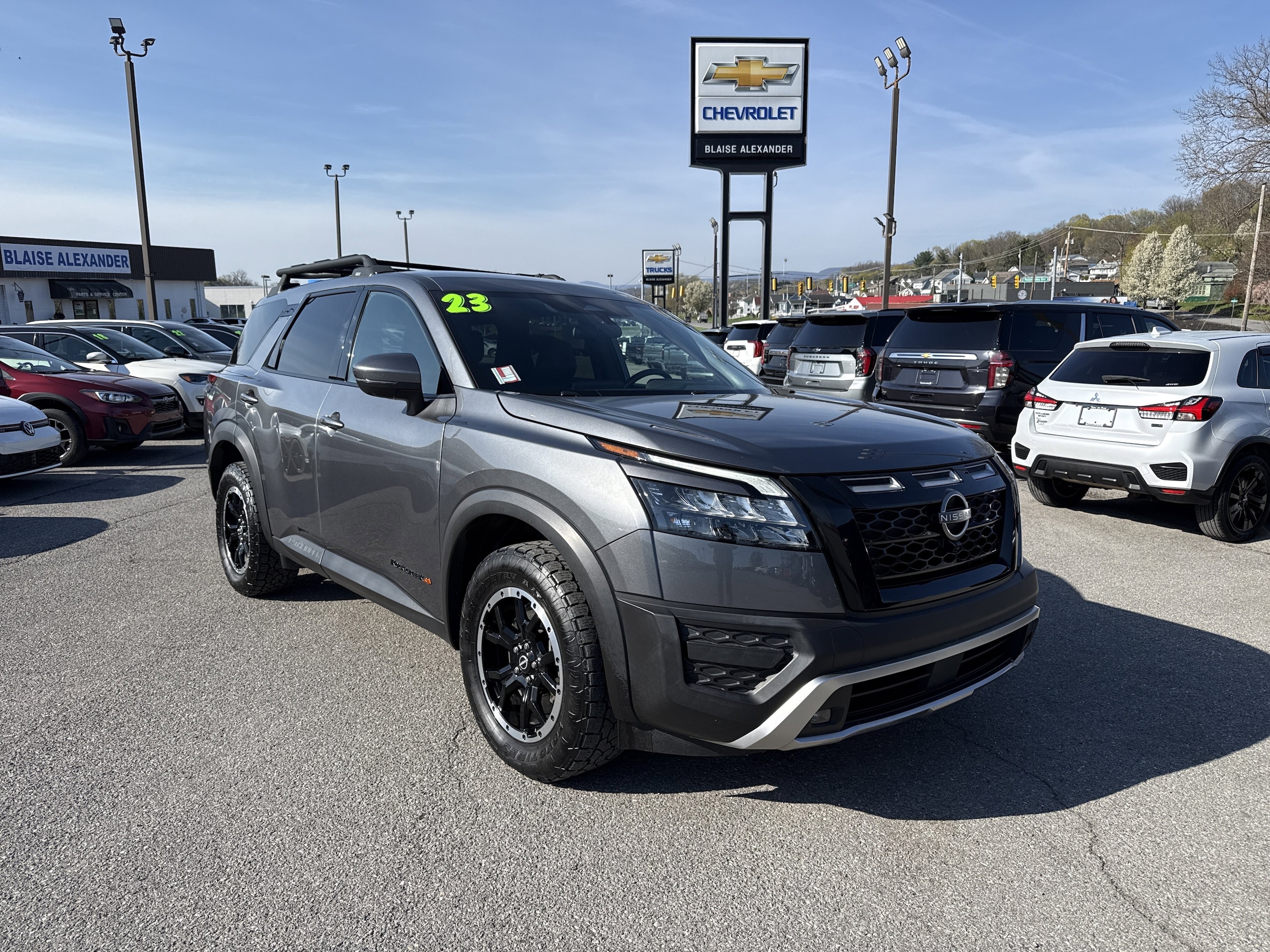2023 Nissan Pathfinder Rock Creek