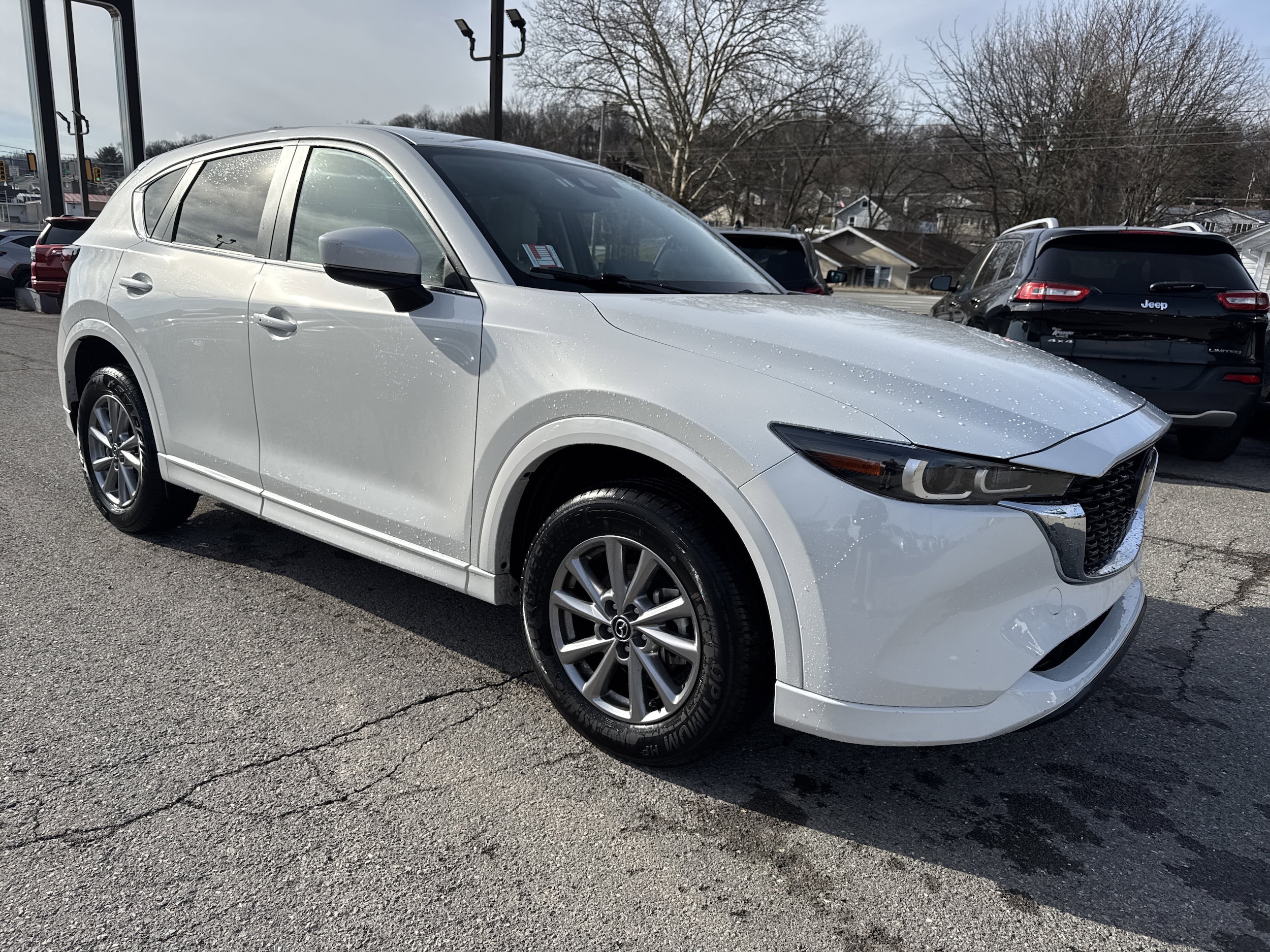 2025 Mazda CX-5 Preferred's photo