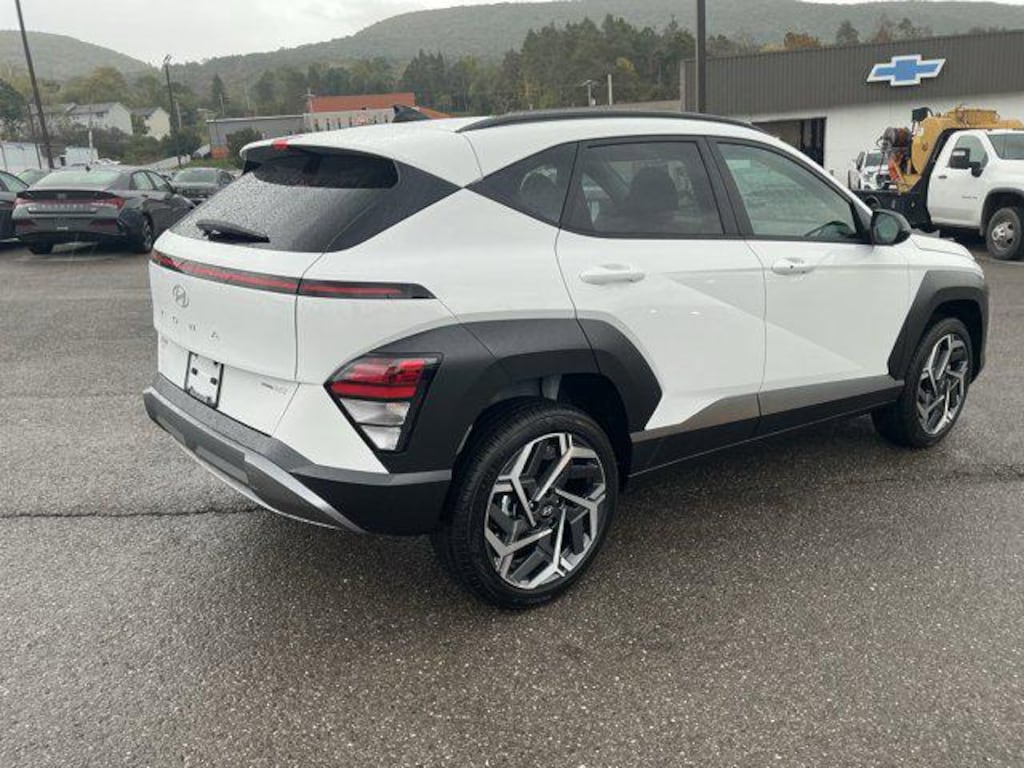 New 2026 Hyundai Kona SEL Premium AWD SUV