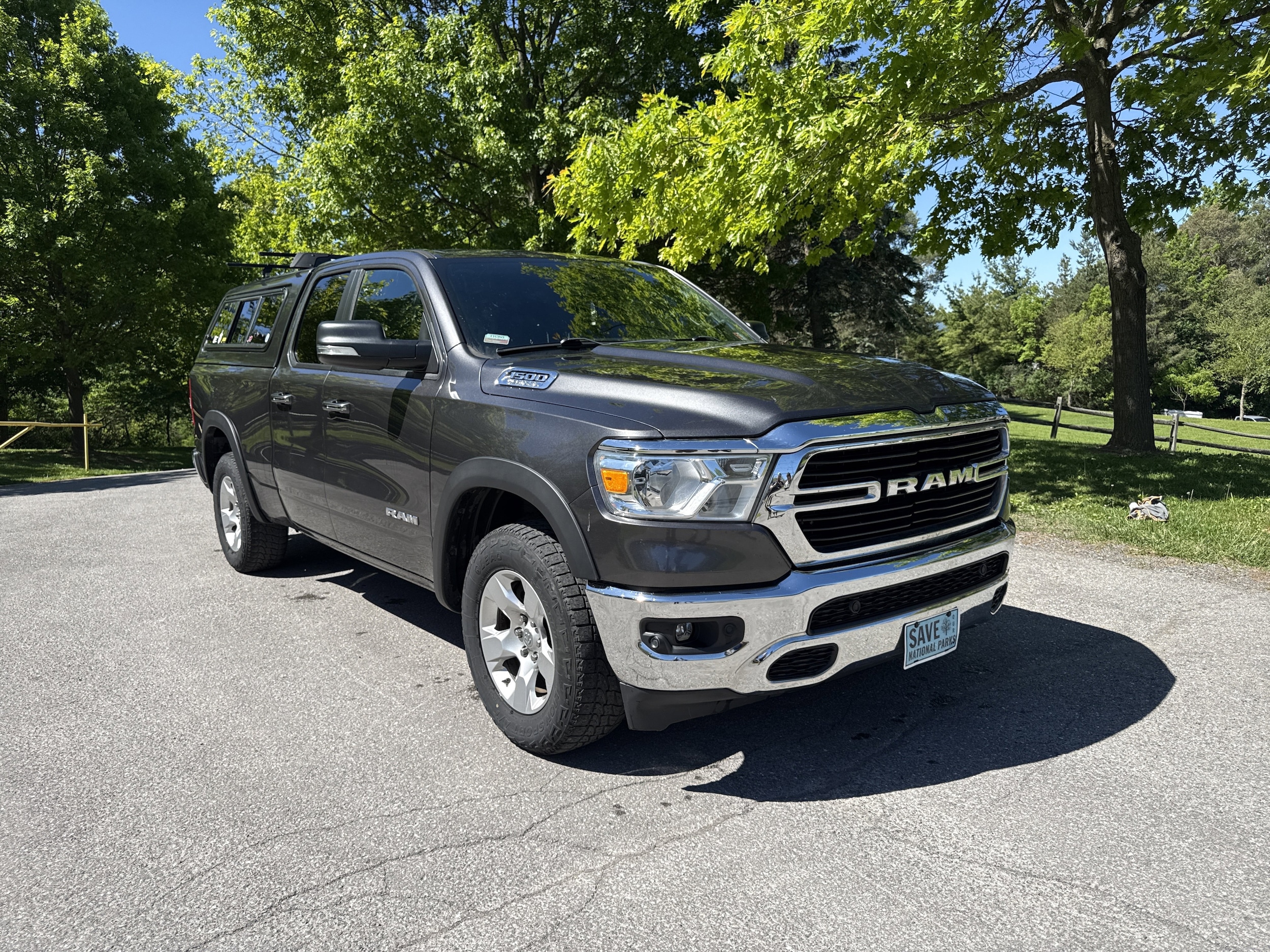 2019 RAM 1500 Big Horn/Lone Star 4x4 Quad Cab 6'4's photo