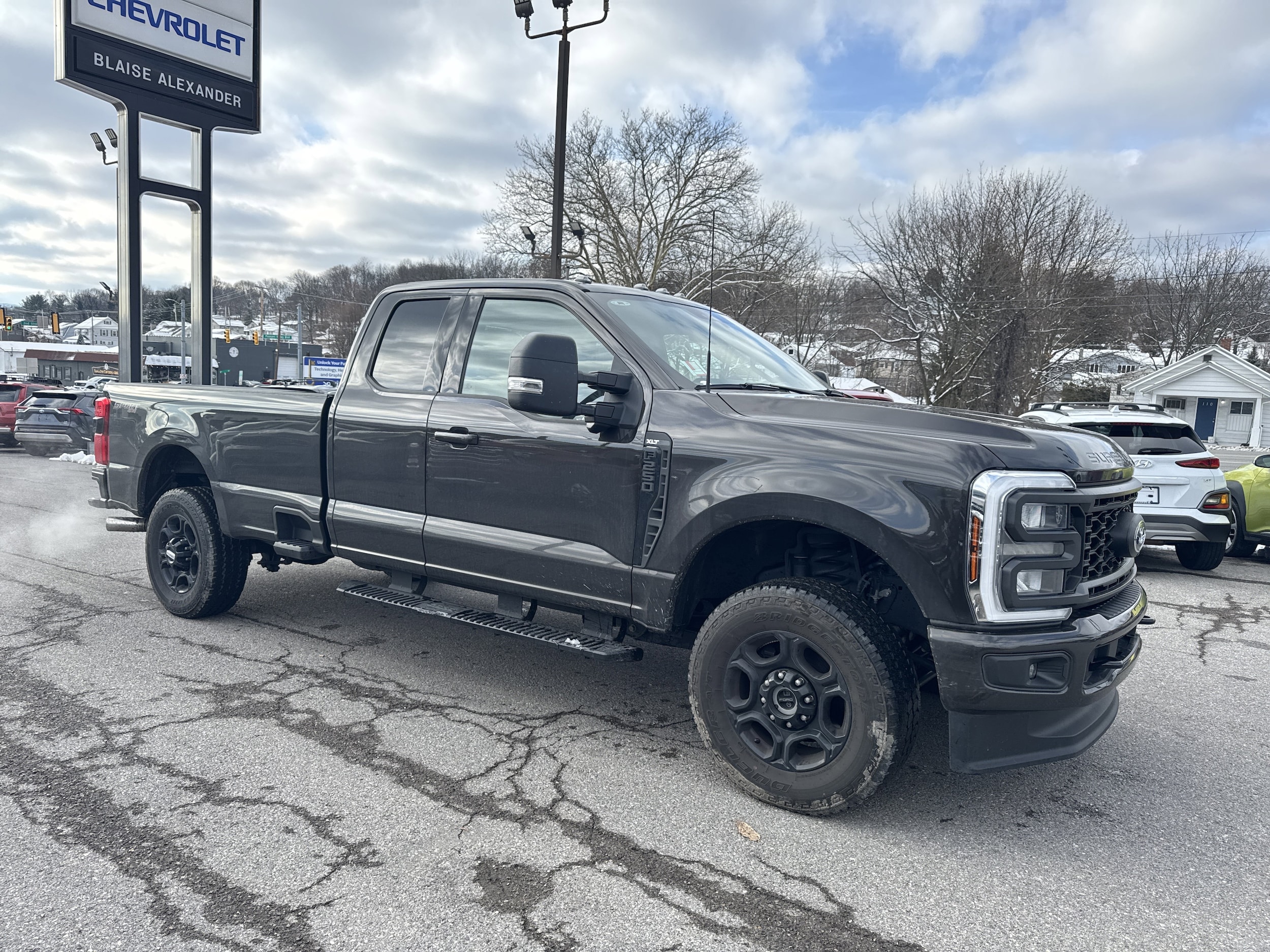 2024 Ford F-250 Super Duty XLT's photo