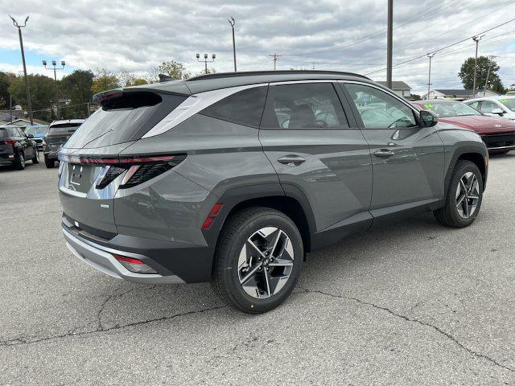 New 2026 Hyundai Tucson SEL Premium AWD SUV