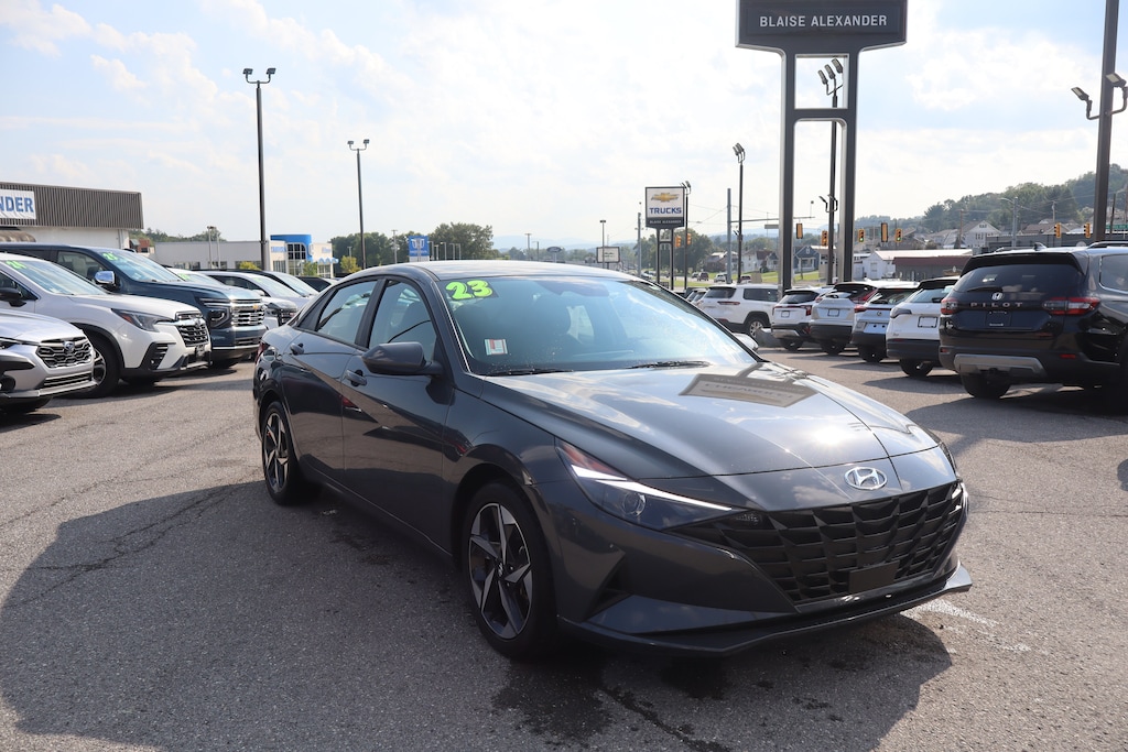 Used 2023 Hyundai Elantra SEL SEL IVT