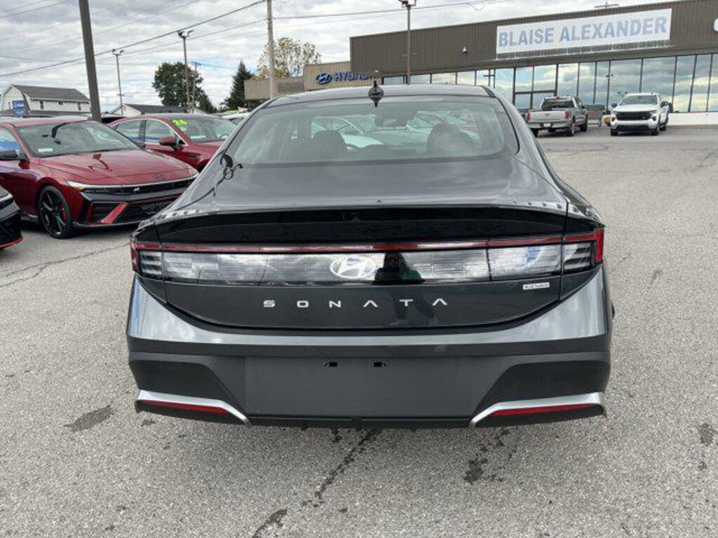 New 2026 Hyundai Sonata Hybrid Blue Sedan