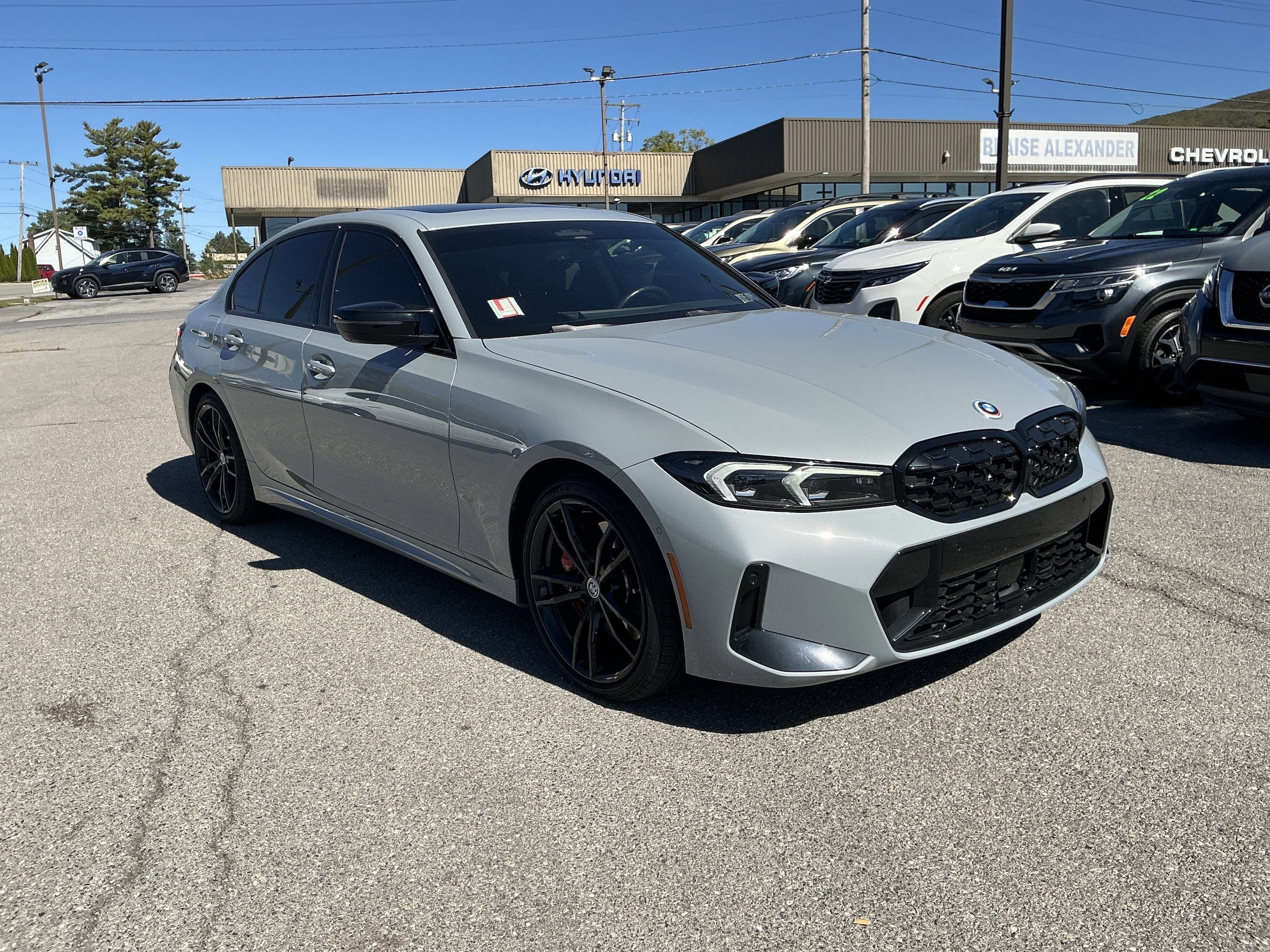 2023 BMW 3 Series M340i's photo
