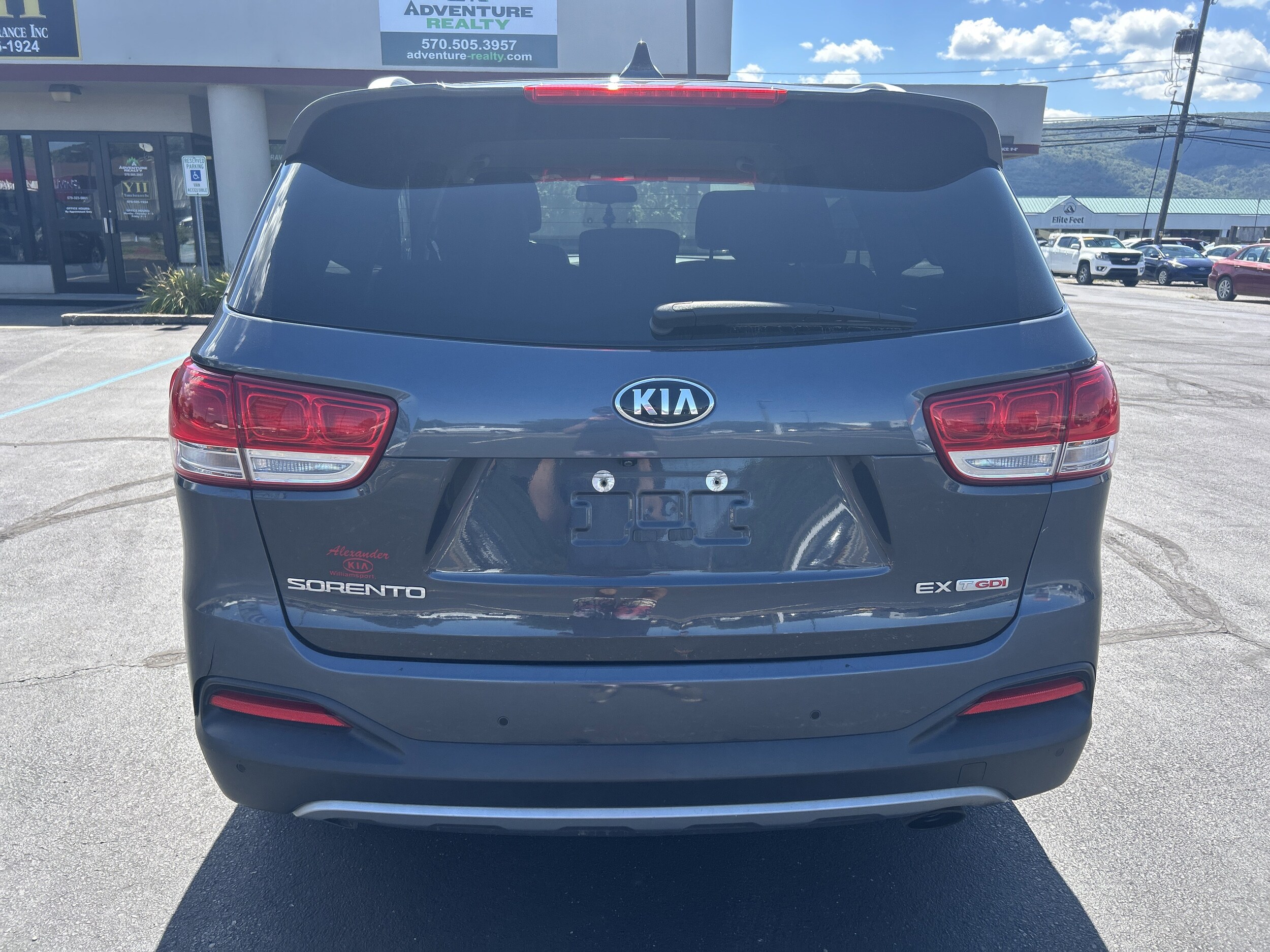 2017 Kia Sorento EX photo 4