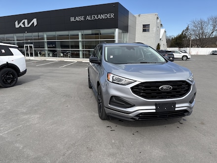 2022 Ford Edge SE SUV