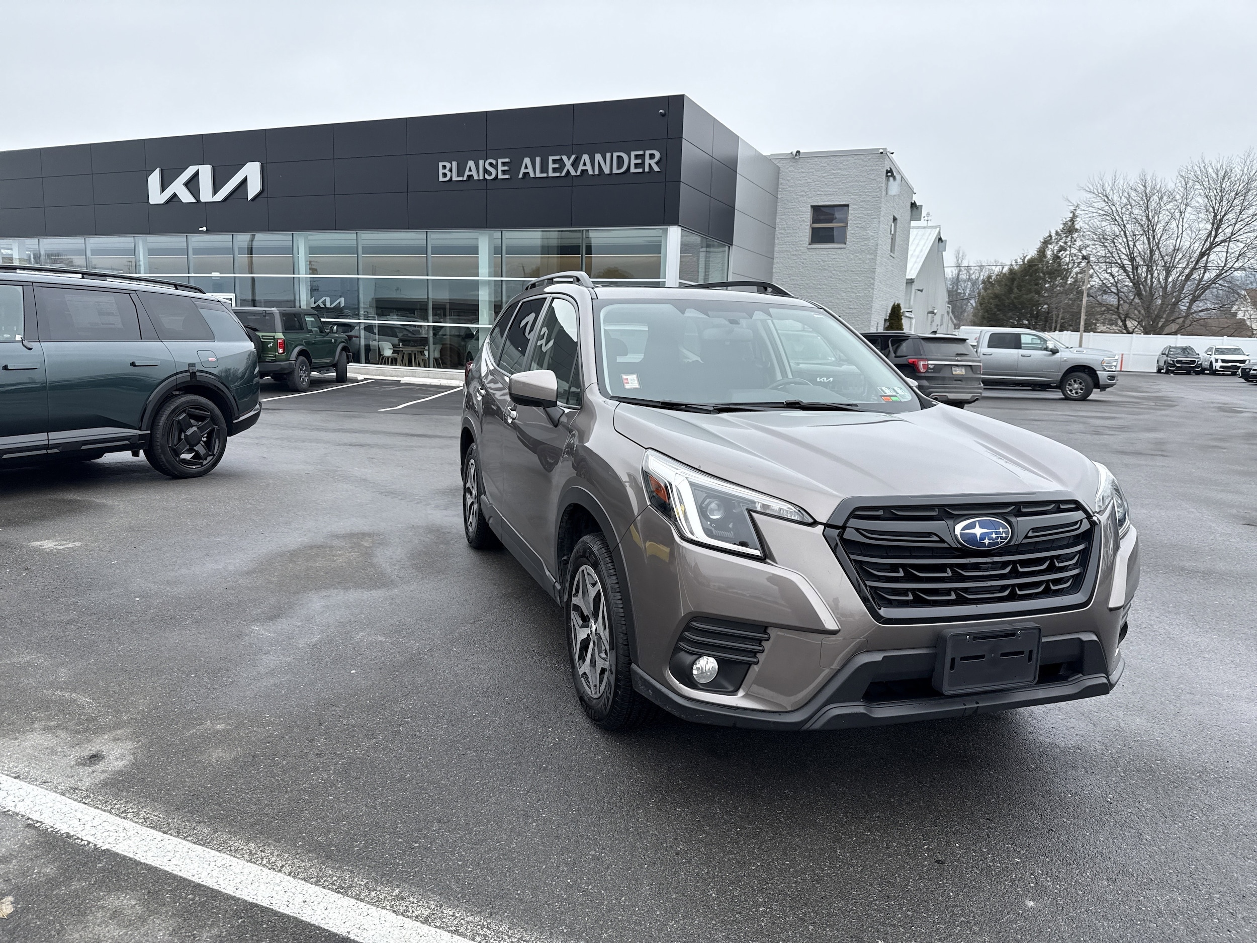 2022 Subaru Forester Premium