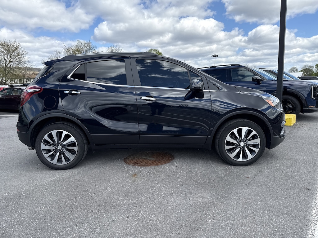 Used 2022 Buick Encore Preferred SUV