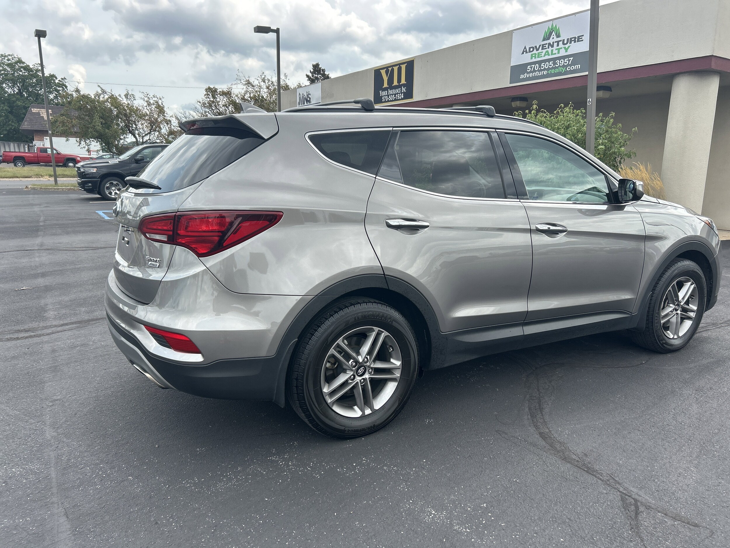 2018 Hyundai Santa Fe Sport photo 3