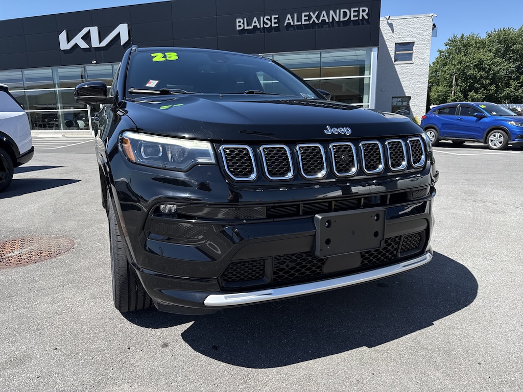 Used 2023 Jeep Compass Limited SUV