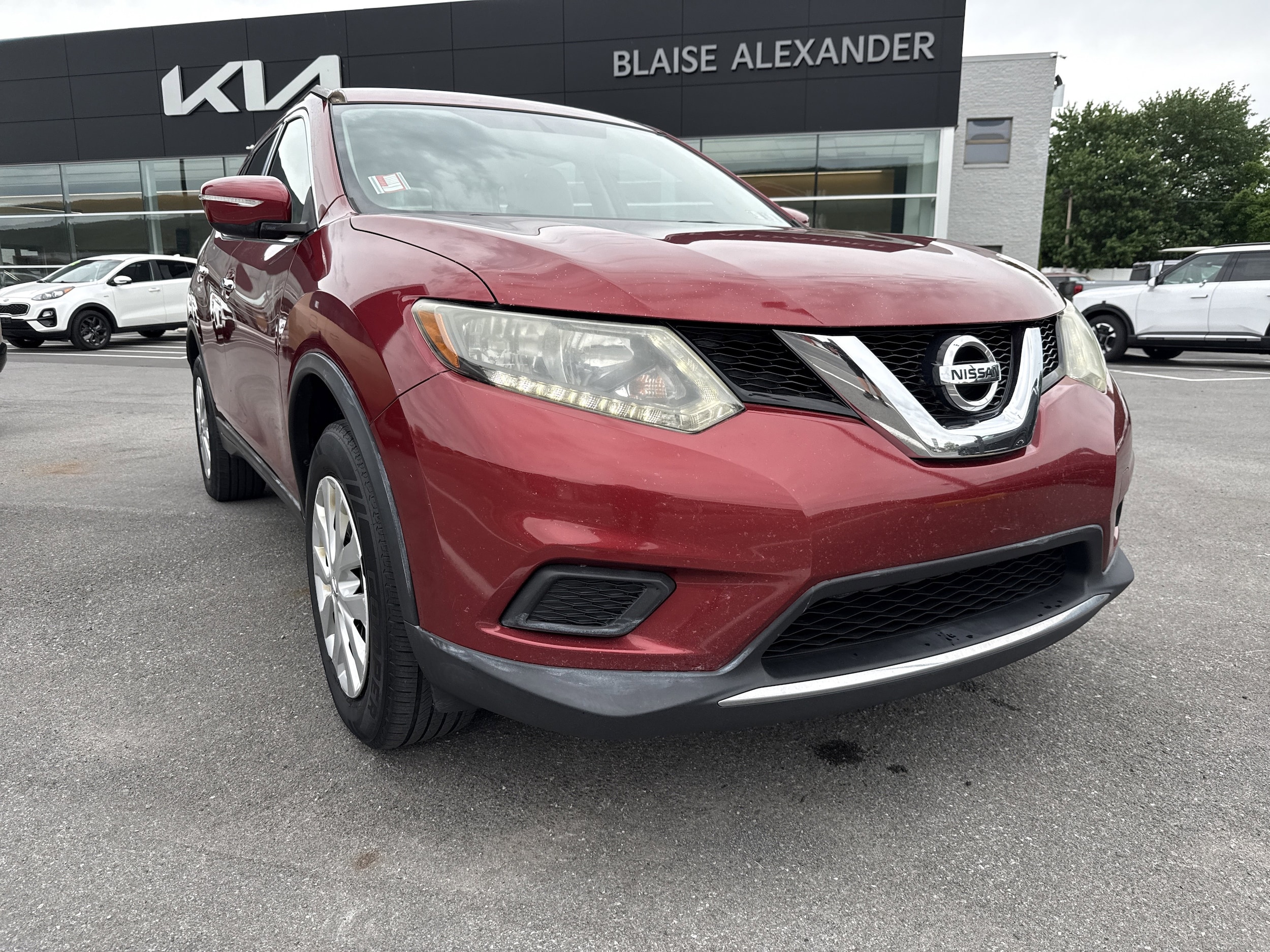 2015 Nissan Rogue S AWD's photo