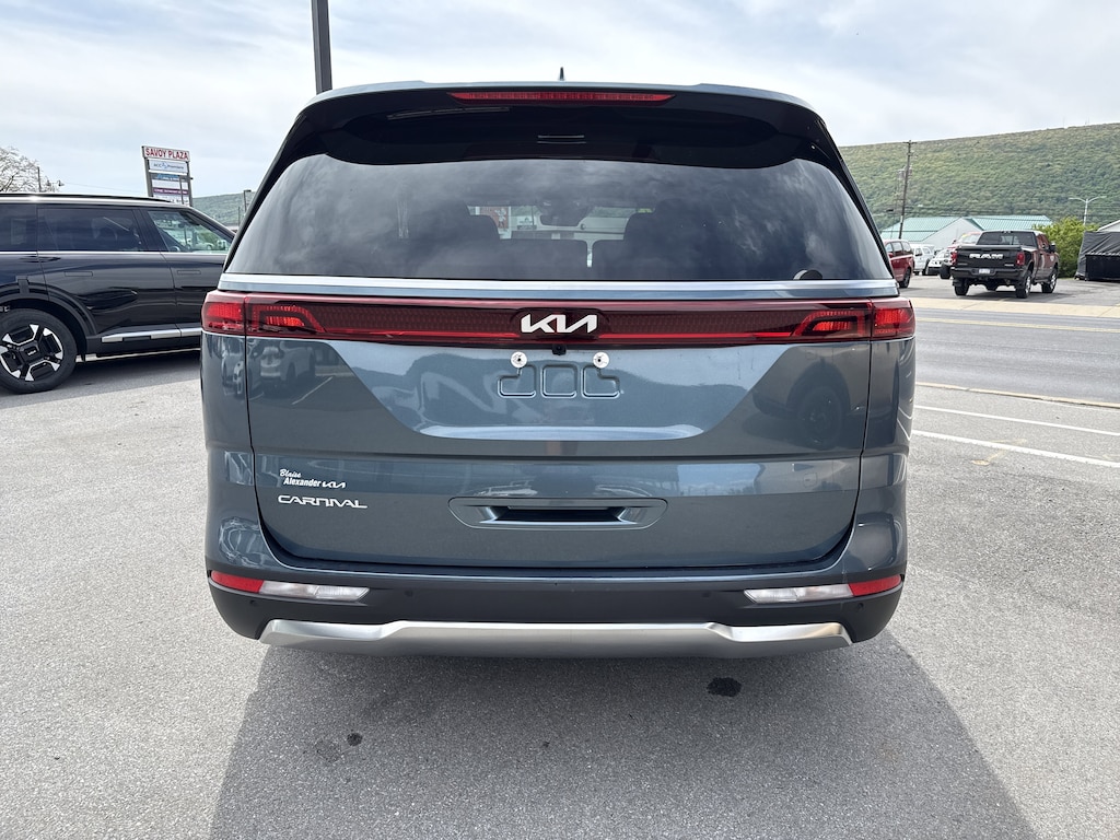 Certified 2024 Kia Carnival SX MPV