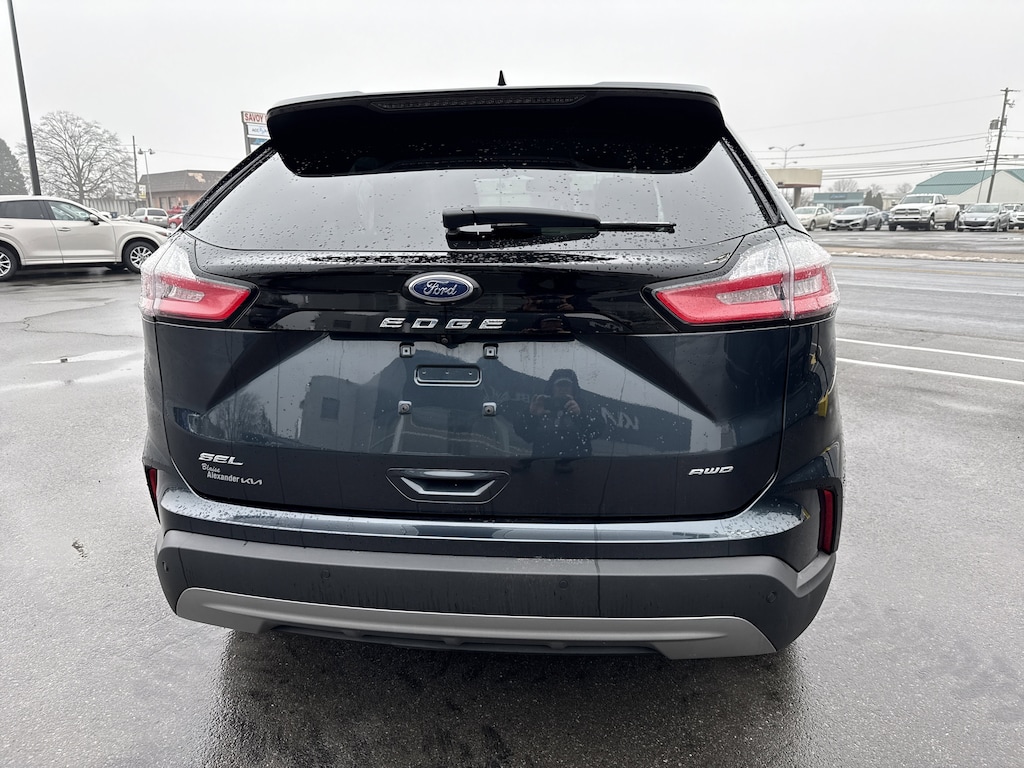 Used 2022 Ford Edge SUV