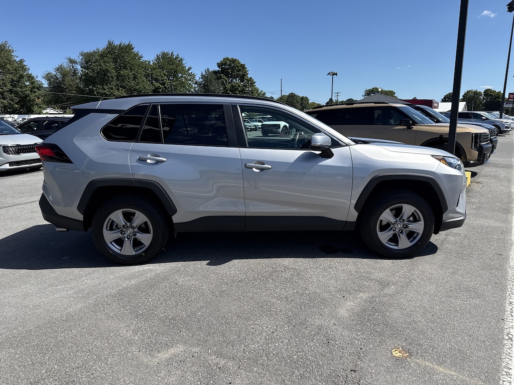 Used 2025 Toyota RAV4 XLE SUV
