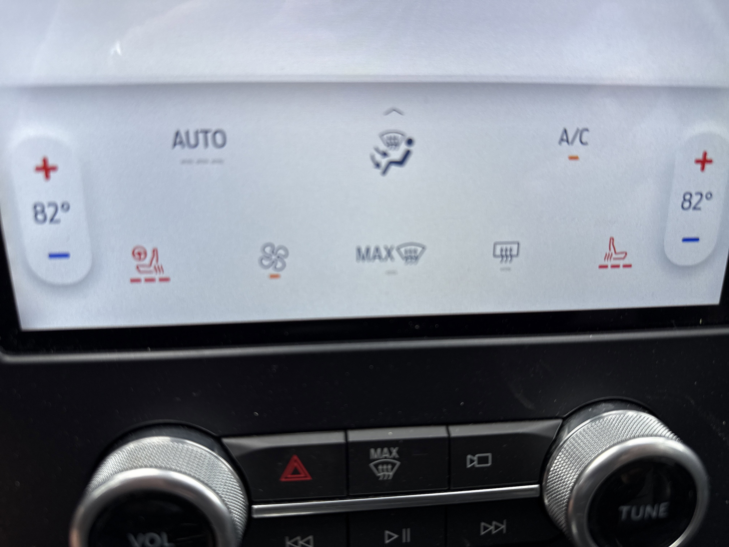 2022 Ford Edge Titanium - Photo 27