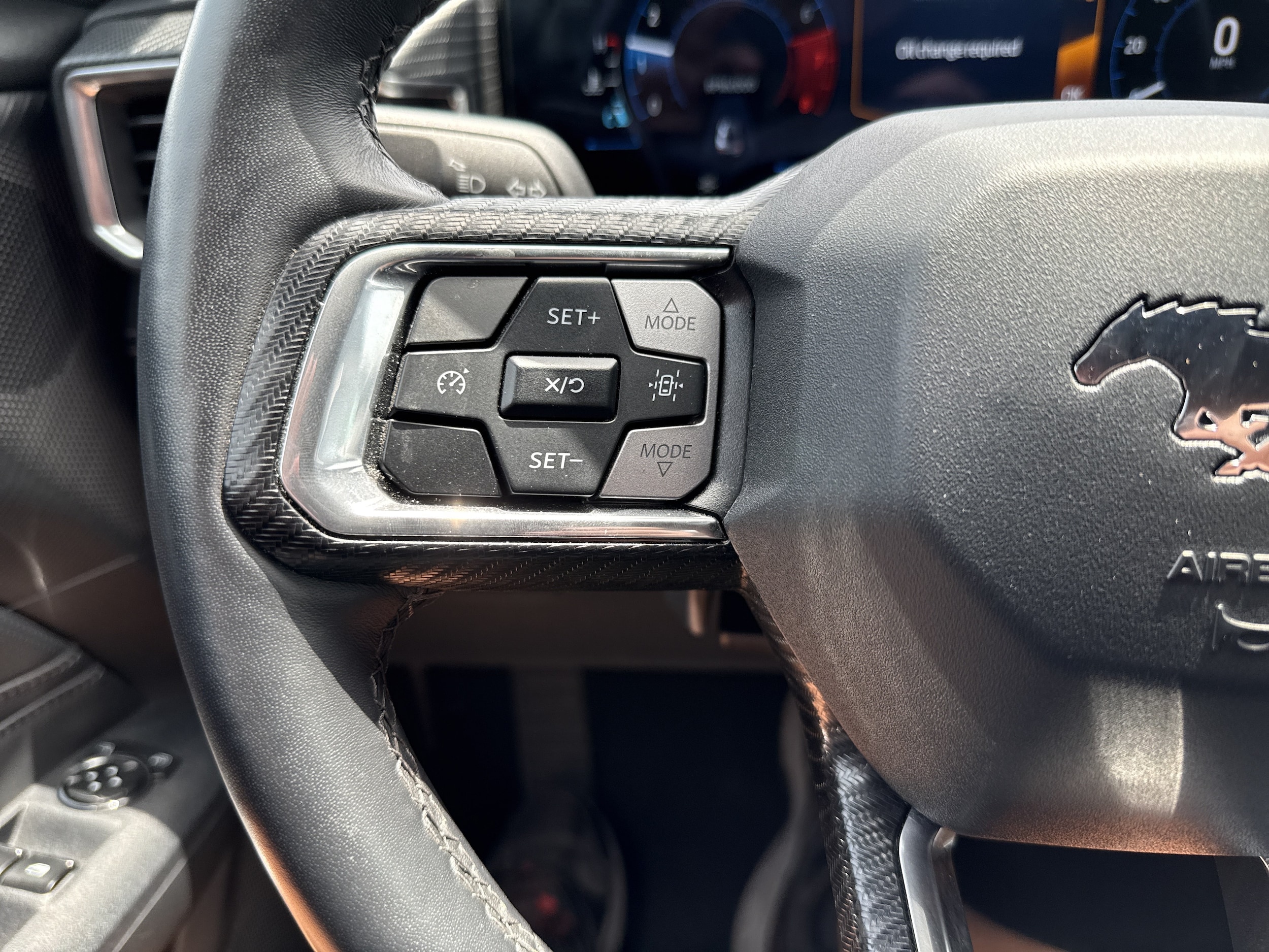 2025 Ford Mustang EcoBoost Premium - Photo 18