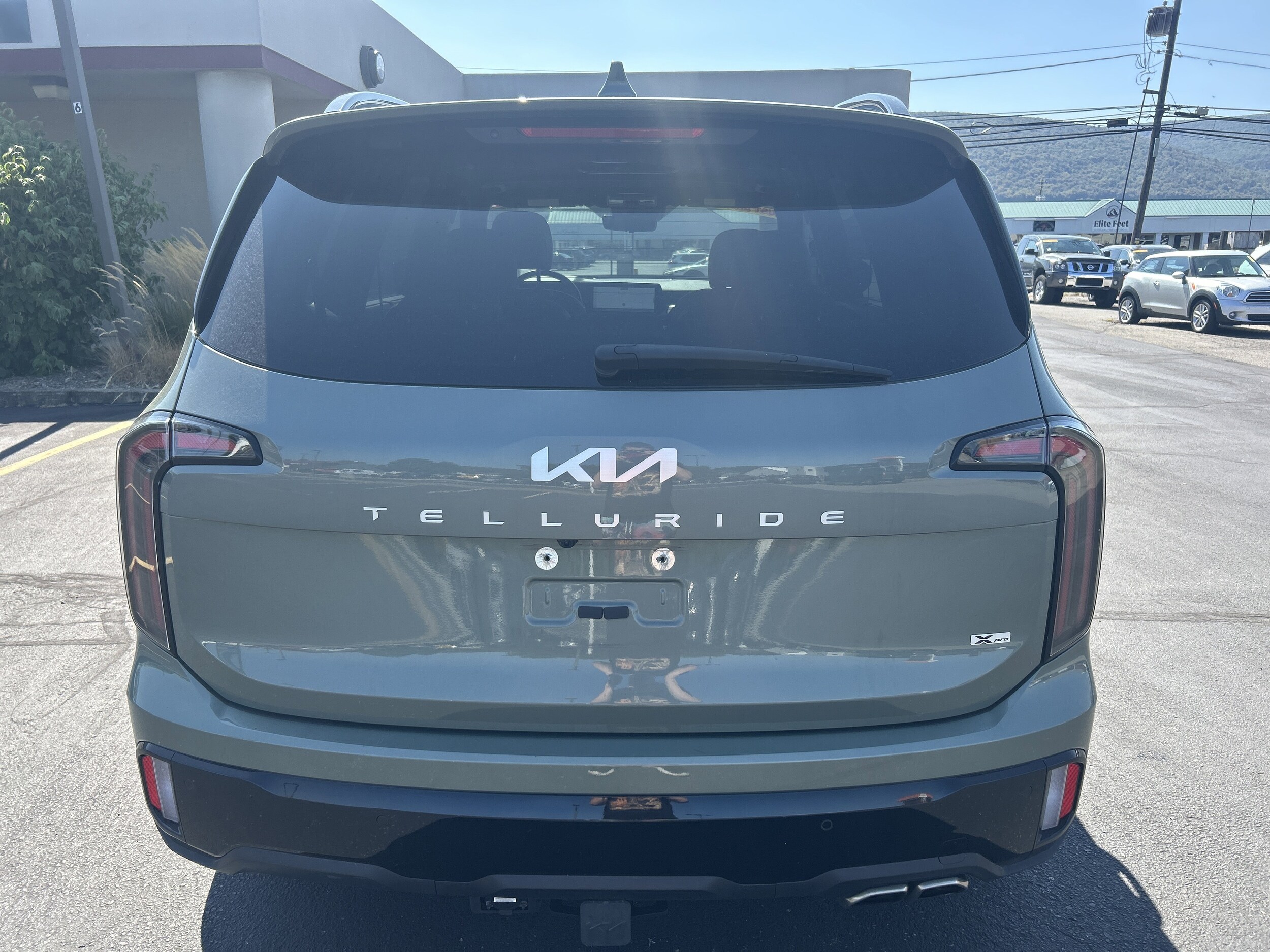 2024 Kia Telluride X-Pro photo 3