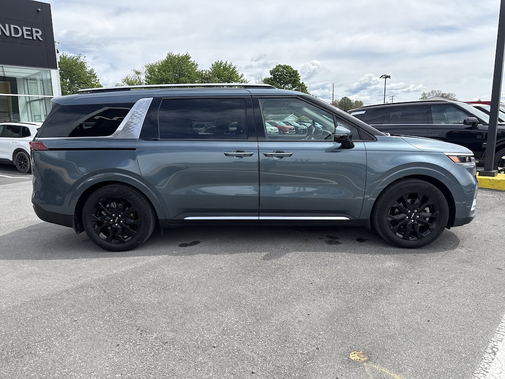 Certified 2024 Kia Carnival SX MPV