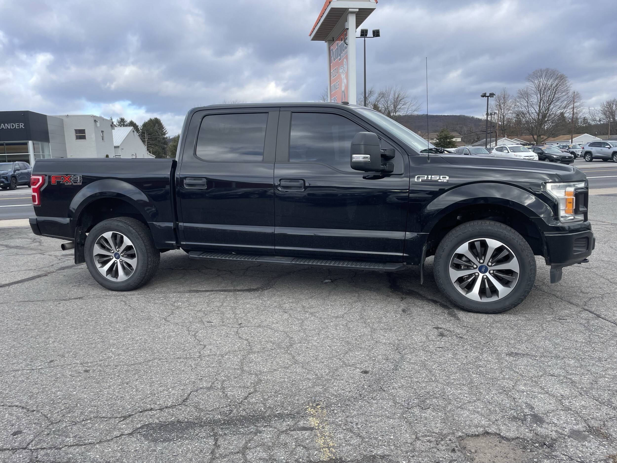 2019 Ford F-150 XL photo 2