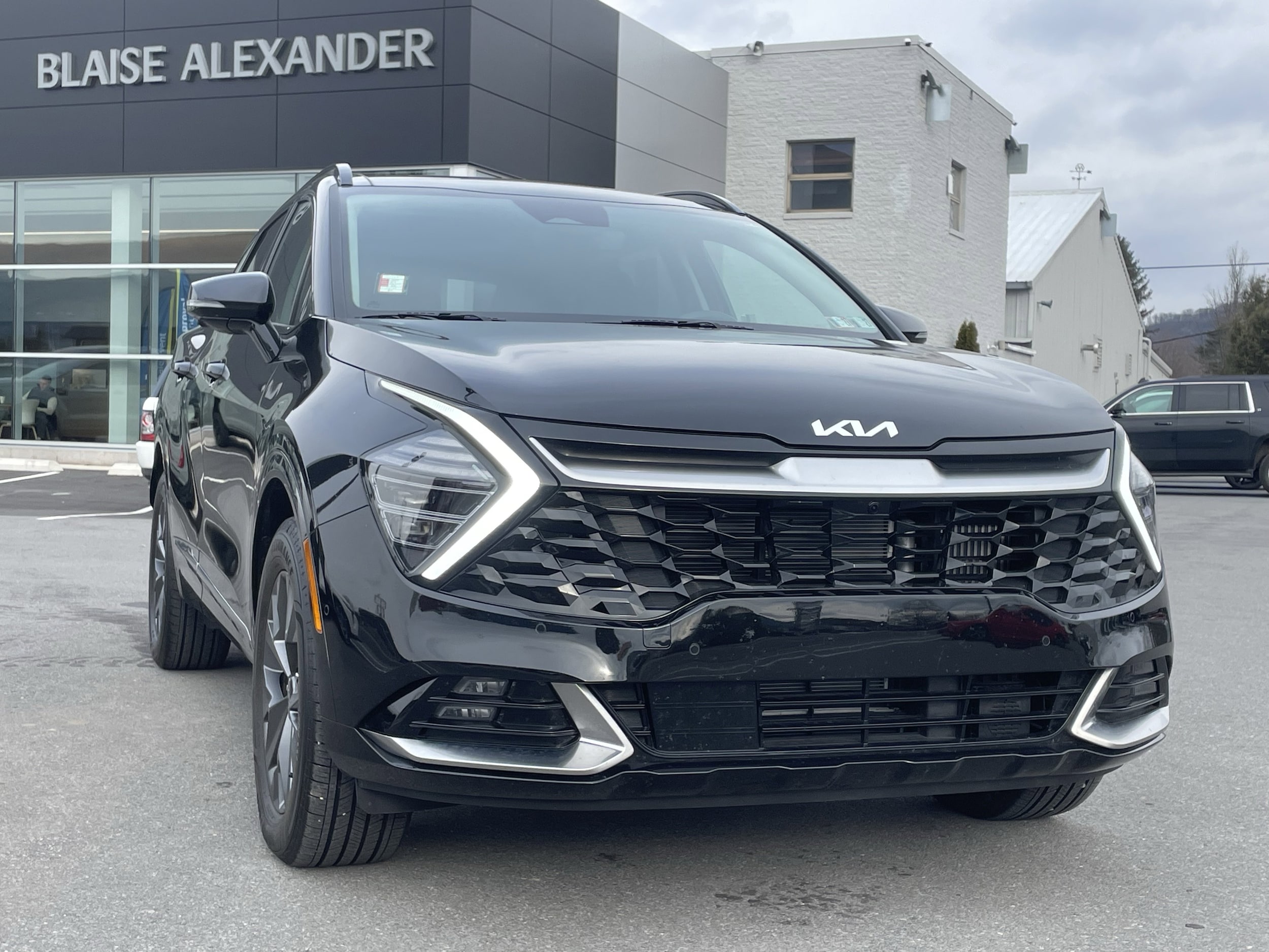 2025 Kia Sportage SX Prestige Hybrid's photo