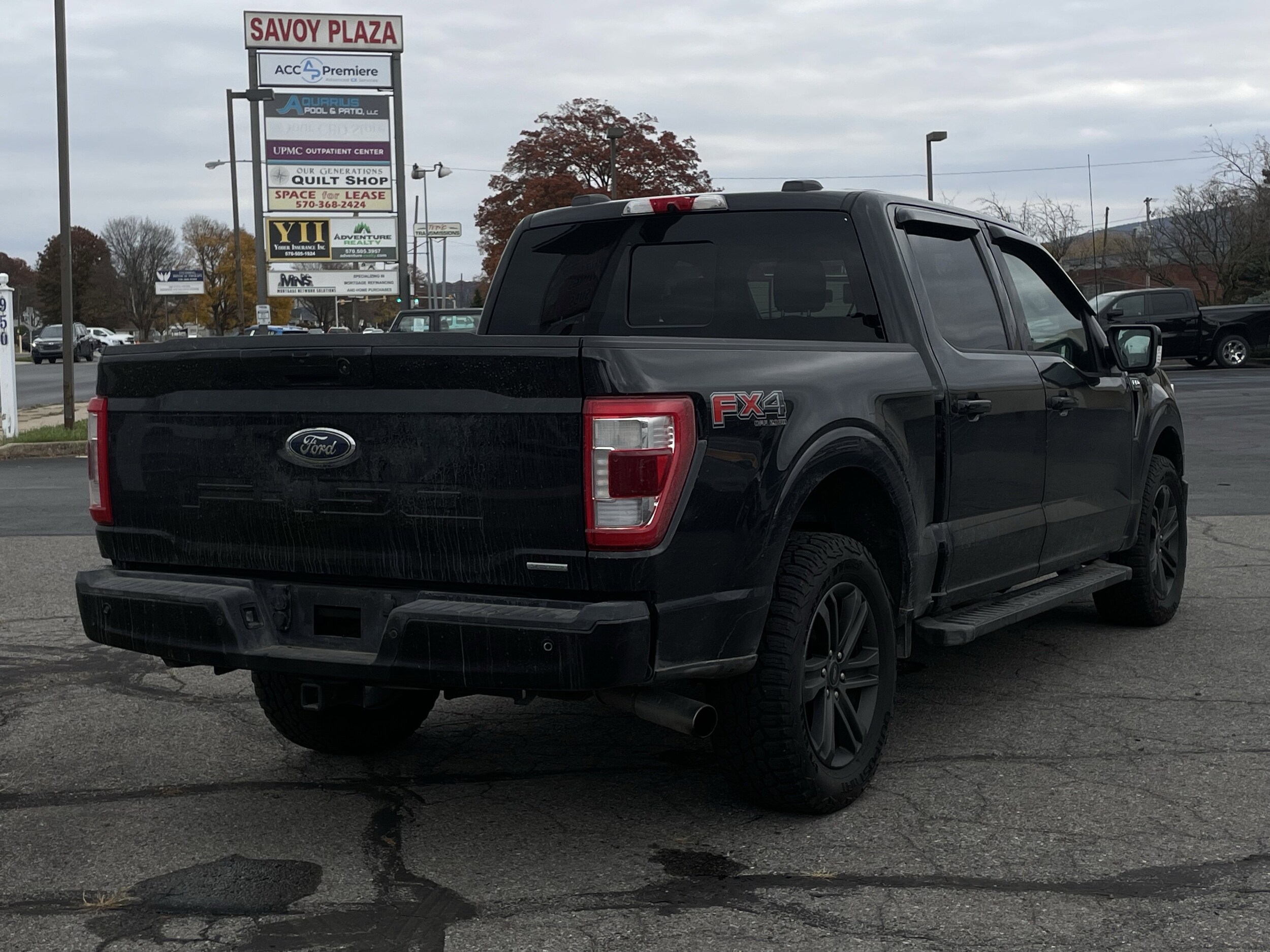2021 Ford F-150 Lariat photo 3