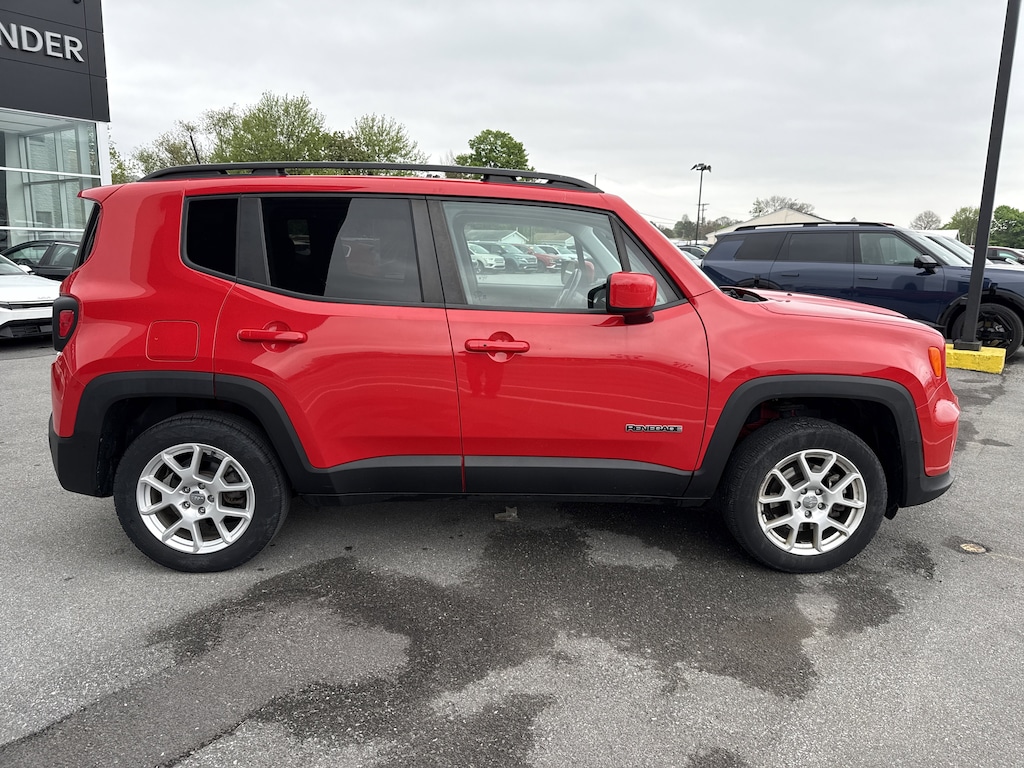 Used 2019 Jeep Renegade Latitude 4x4 SUV