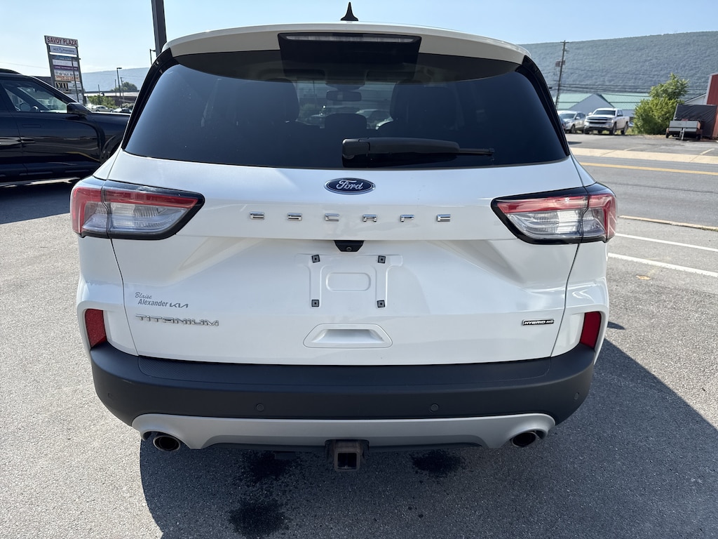 Used 2022 Ford Escape Titanium Hybrid SUV