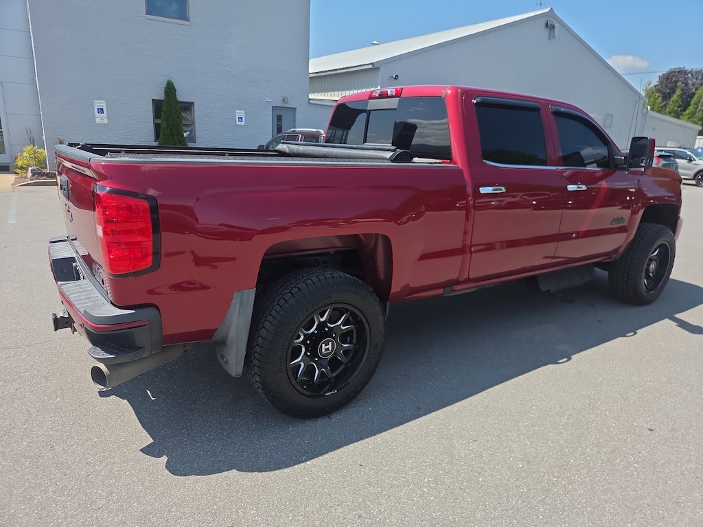 Used 2018 Chevrolet Silverado 2500HD High Country Truck Crew Cab