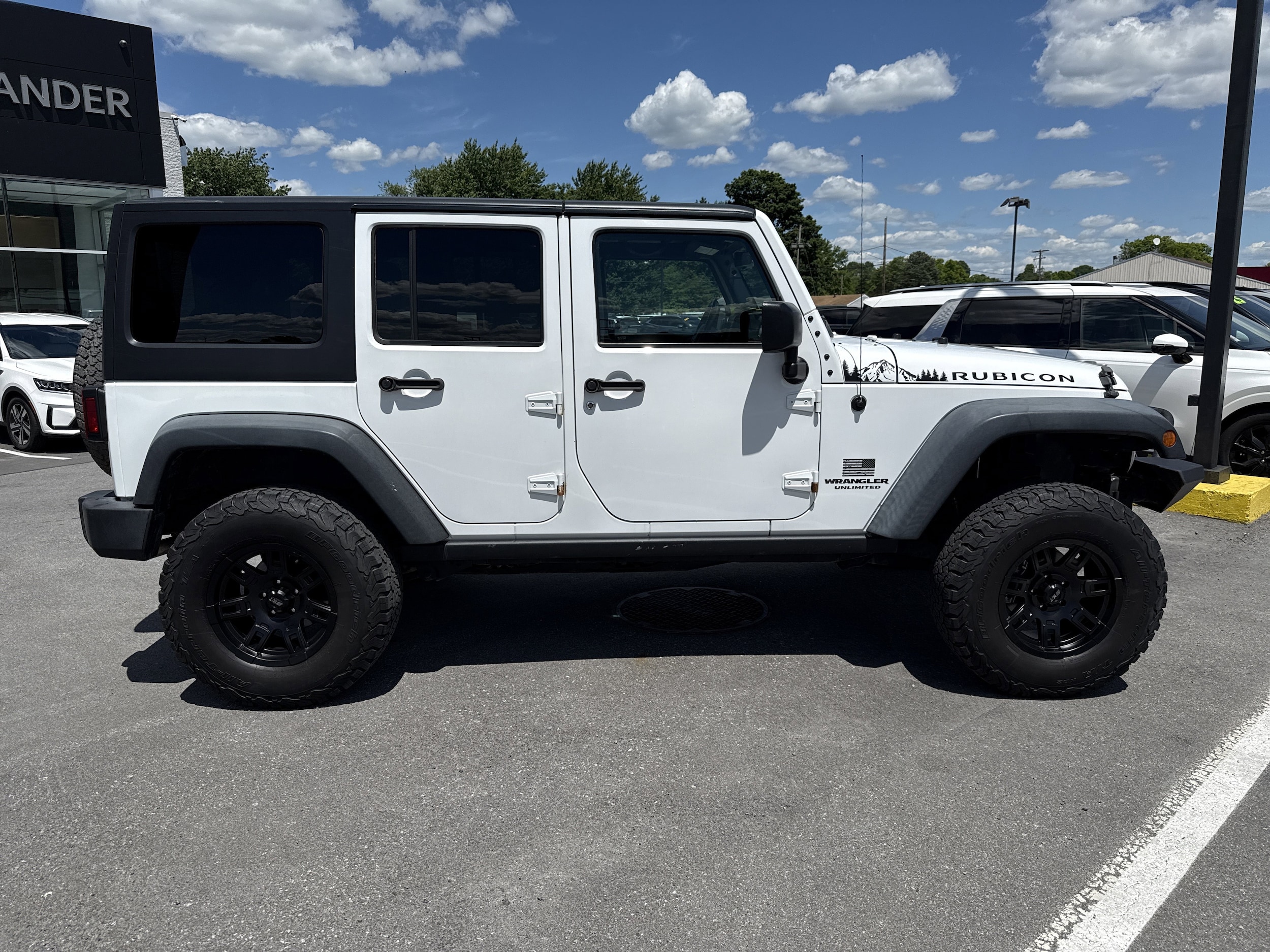 Used 2016 Jeep Wrangler Unlimited Rubicon with VIN 1C4HJWFG8GL257911 for sale in Montoursville, PA