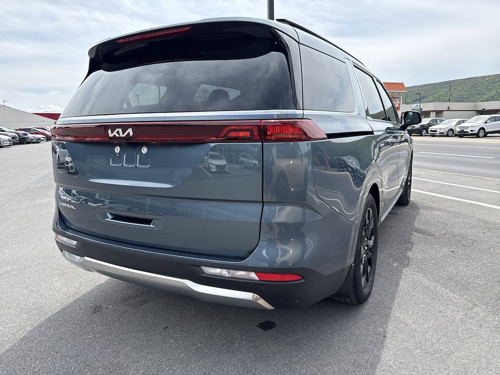 Certified 2024 Kia Carnival SX MPV