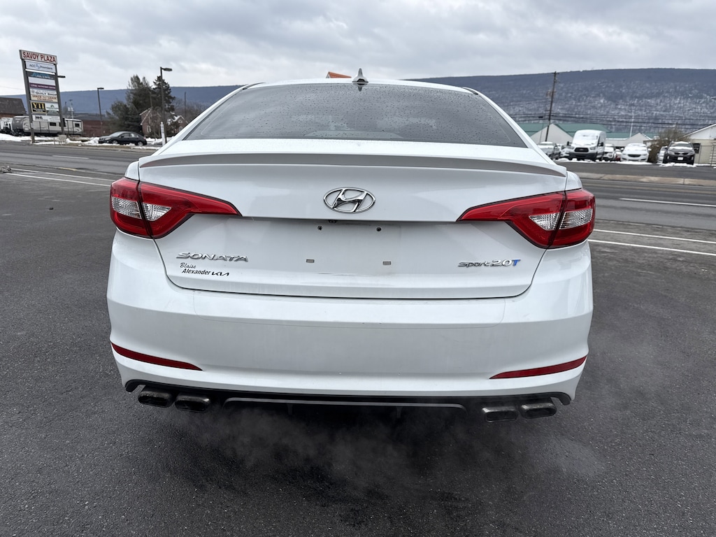 Used 2017 Hyundai Sonata Sport 2.0T w/Black Sedan