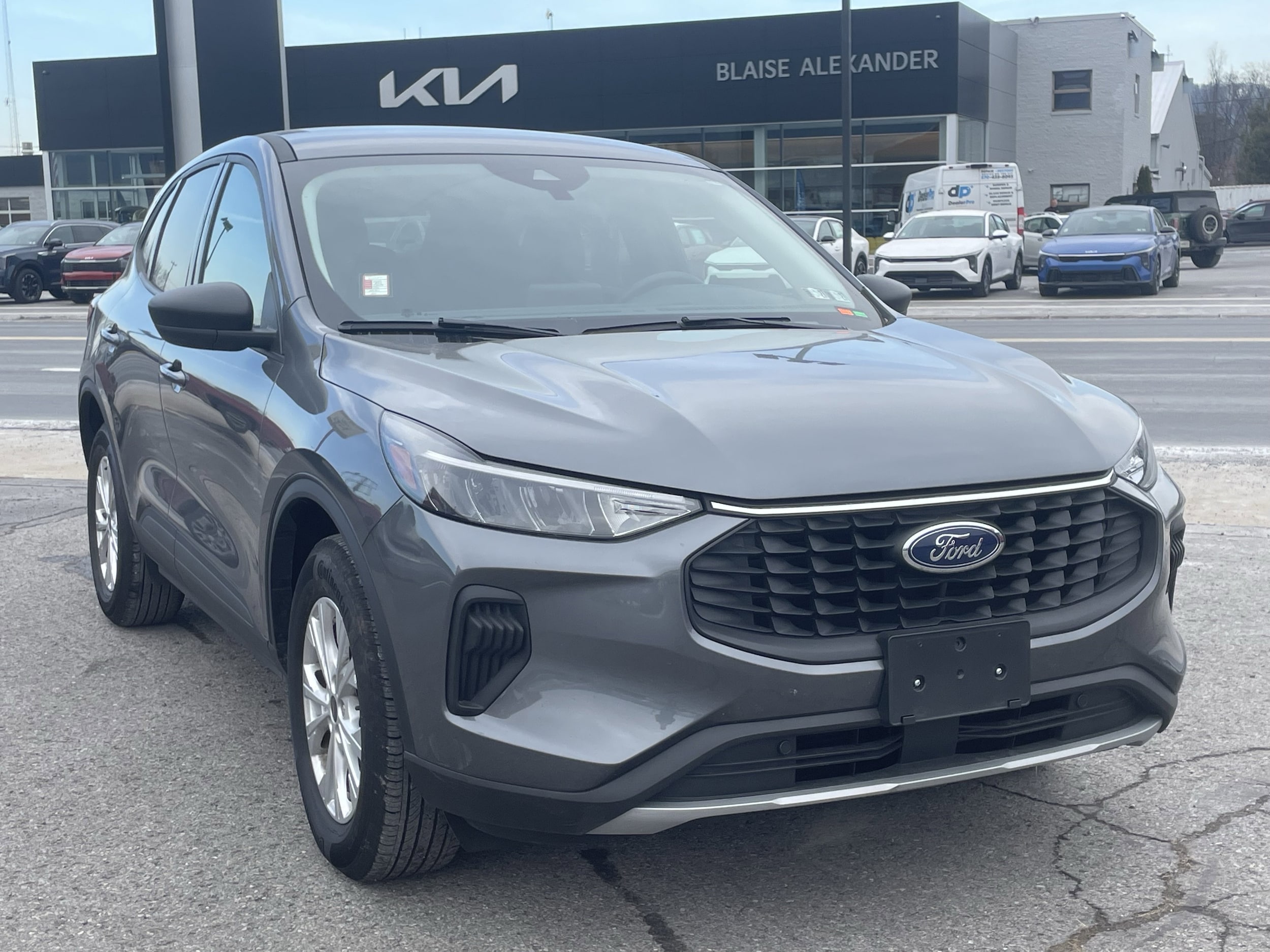 2025 Ford Escape Active's photo
