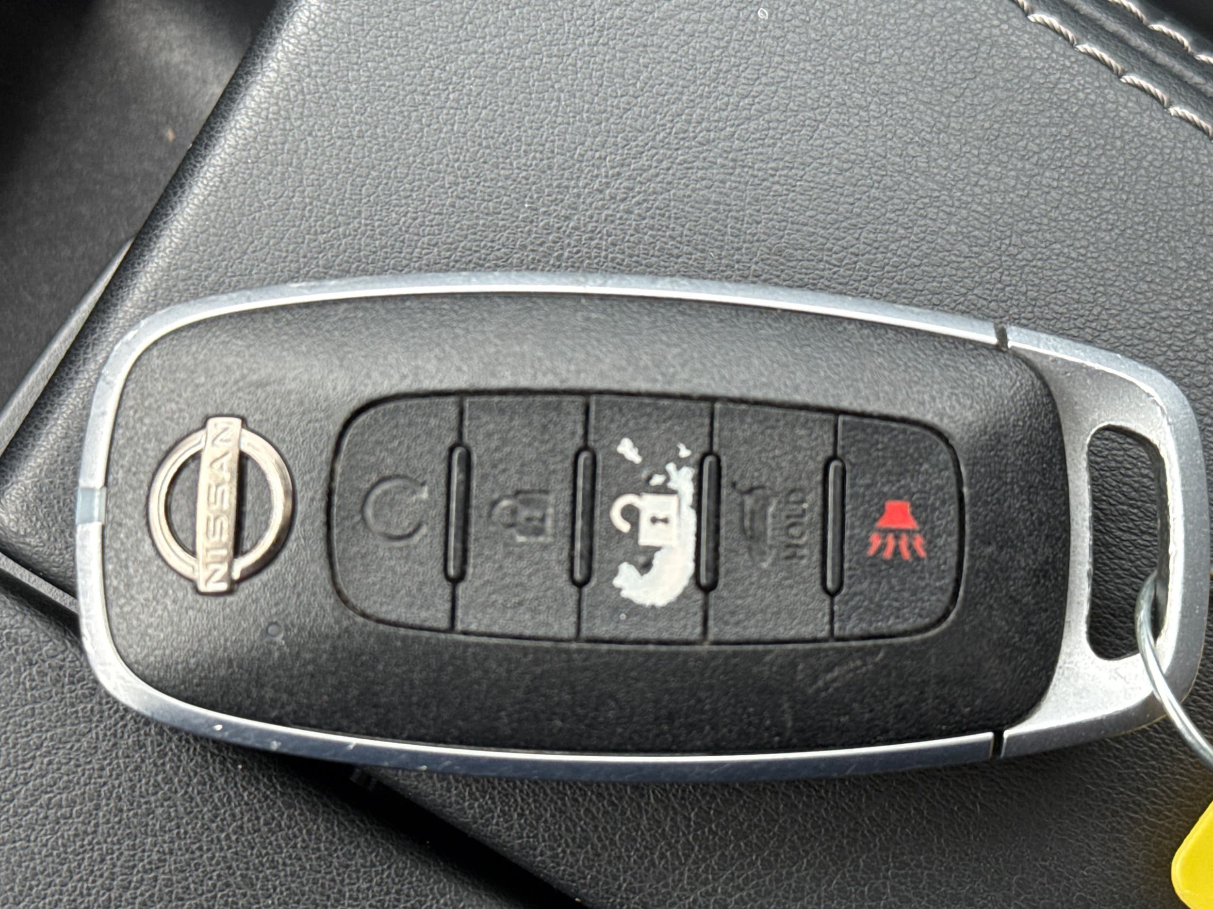 2023 Nissan Rogue SV - Photo 29