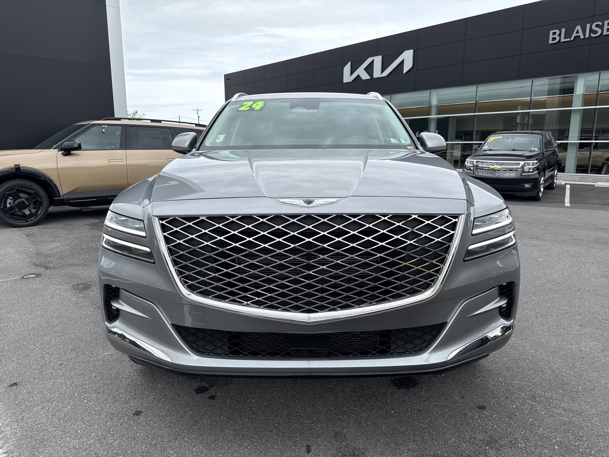2024 GENESIS GV80 Standard - Photo 9