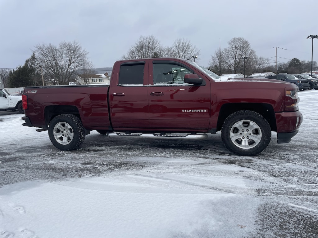Used 2017 Chevrolet Silverado 1500 LT Truck Double Cab