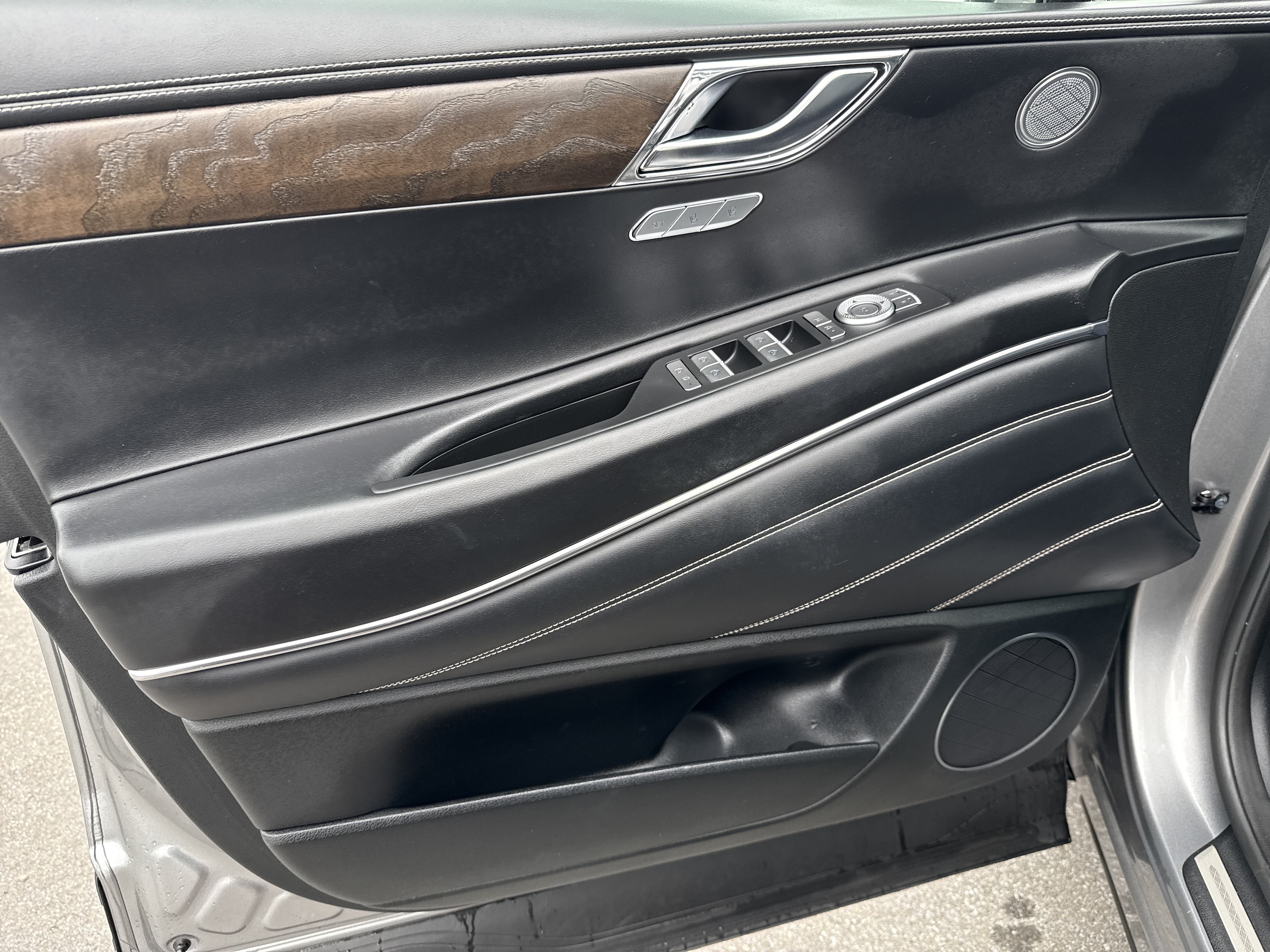 2024 GENESIS GV80 Standard - Photo 15
