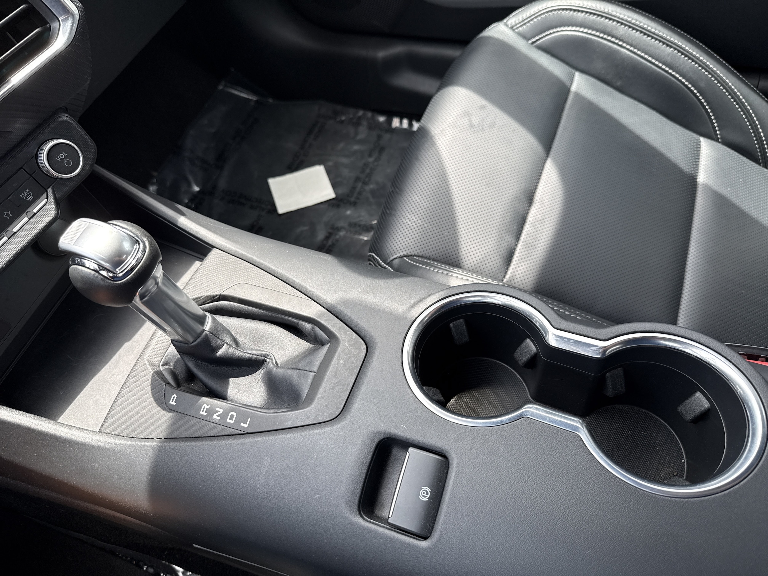 2025 Ford Mustang EcoBoost Premium - Photo 23