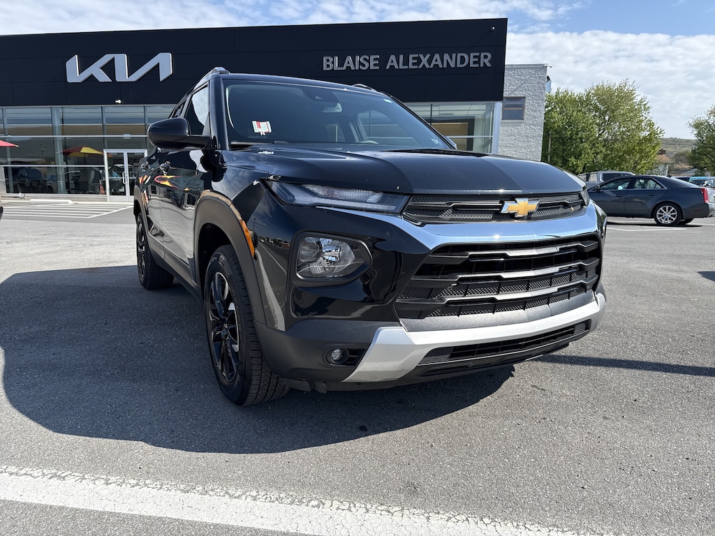 Used 2023 Chevrolet Trailblazer LT SUV